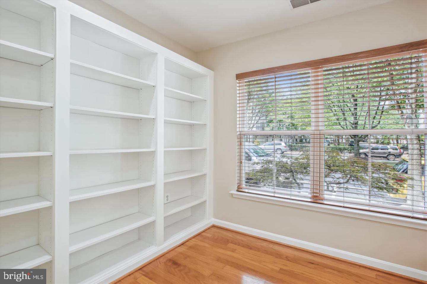 220 CAMERON STATION BLVD