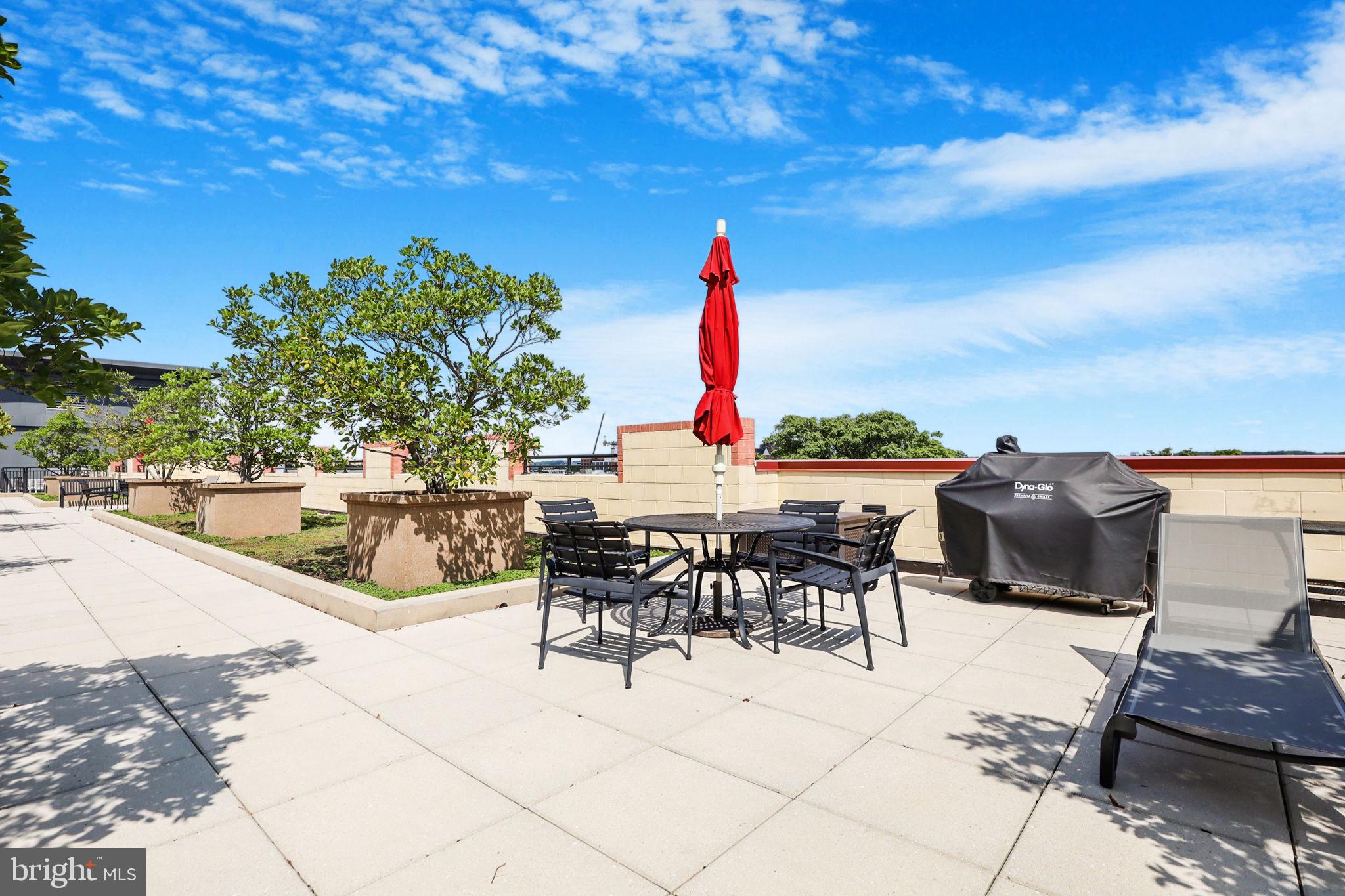 525 N FAYETTE STREET 306