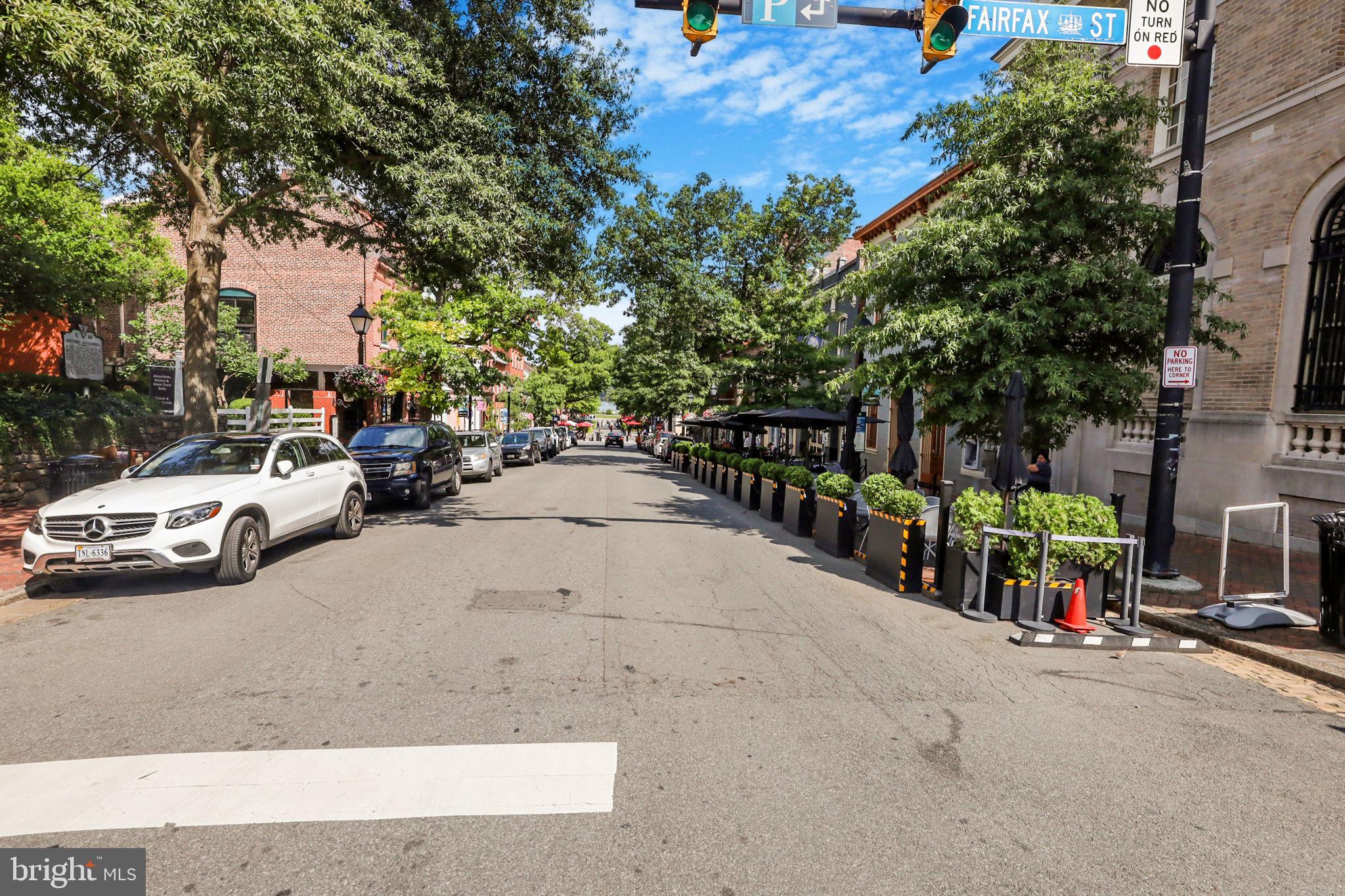 525 N FAYETTE STREET 306