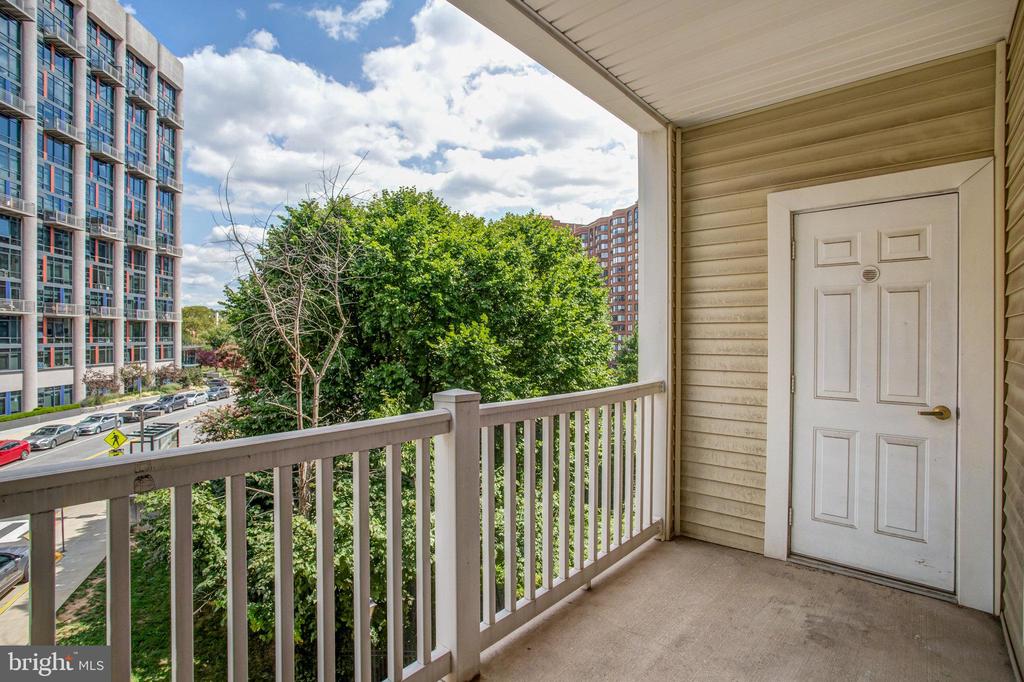 4551 STRUTFIELD LANE 4223