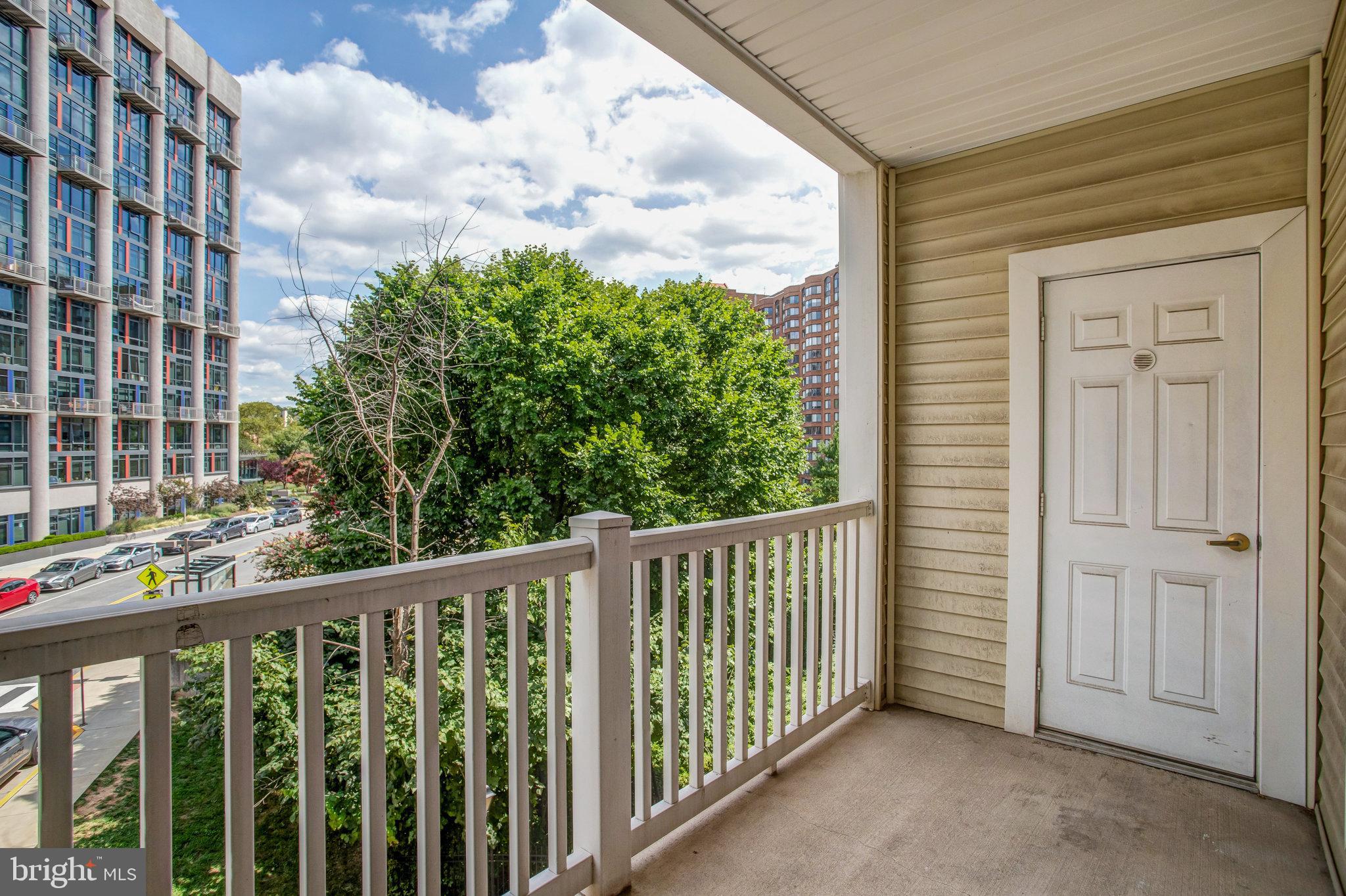 4551 STRUTFIELD LANE 4223