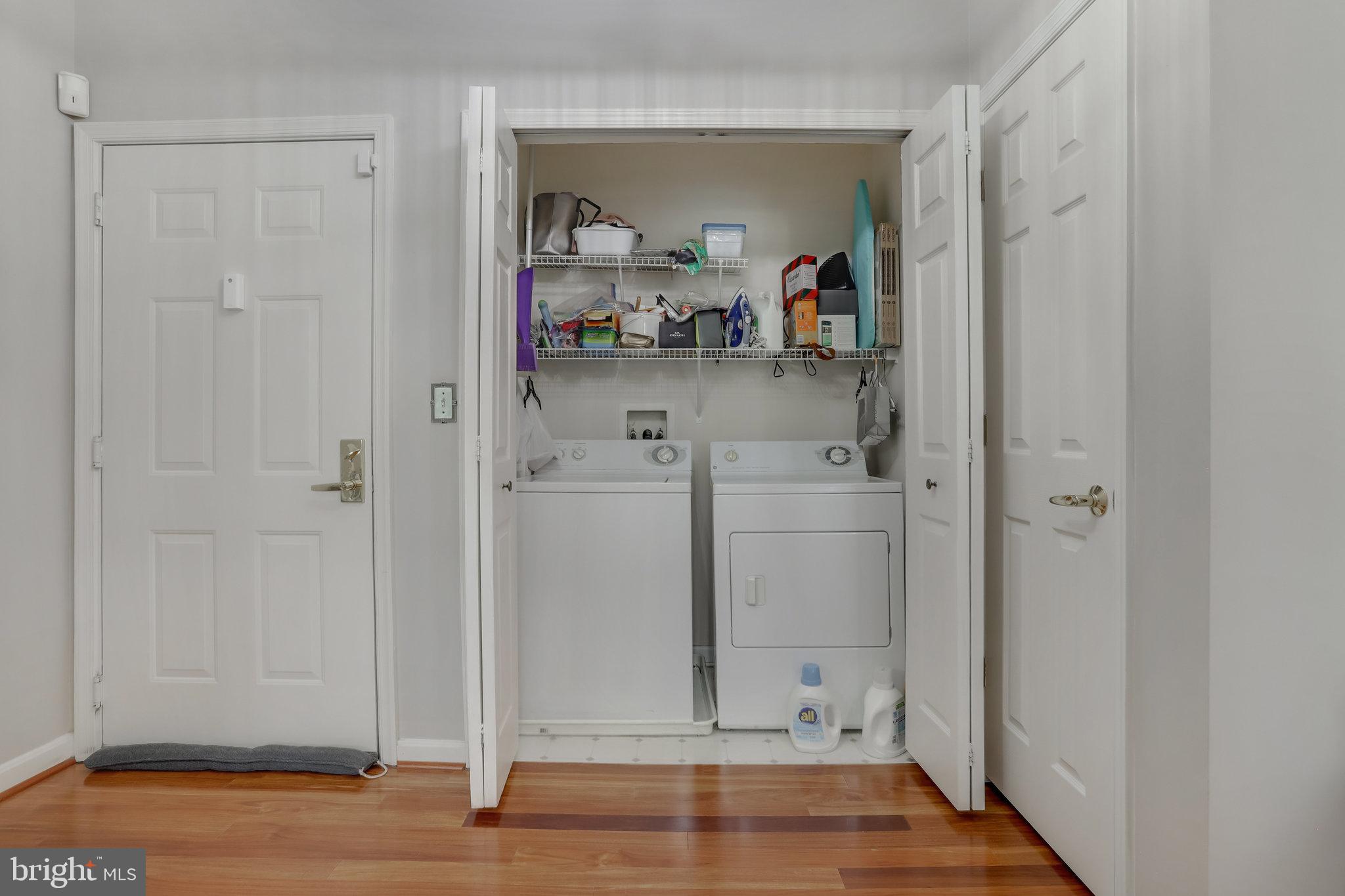 4551 STRUTFIELD LANE 4223