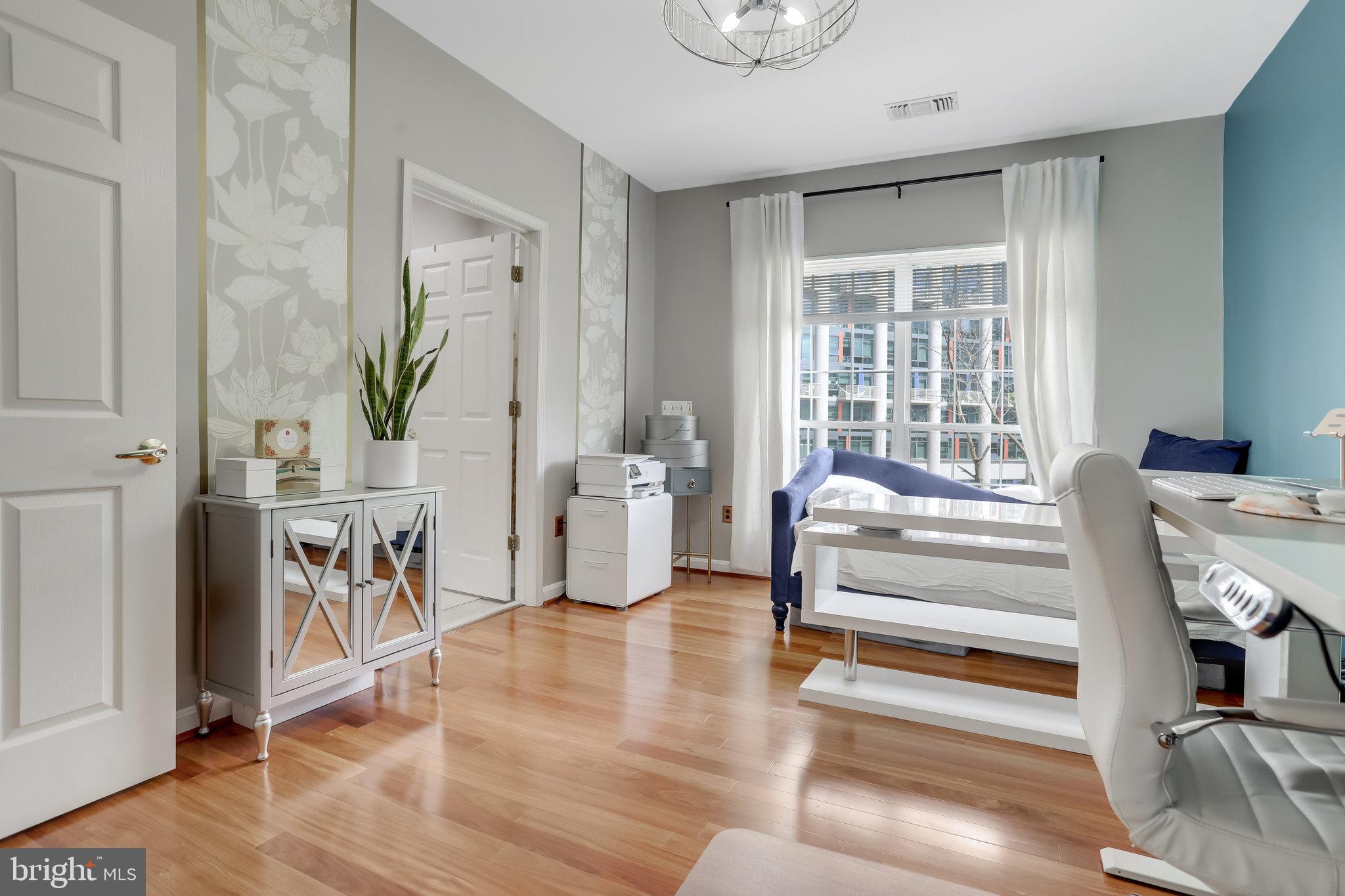 4551 STRUTFIELD LANE 4223