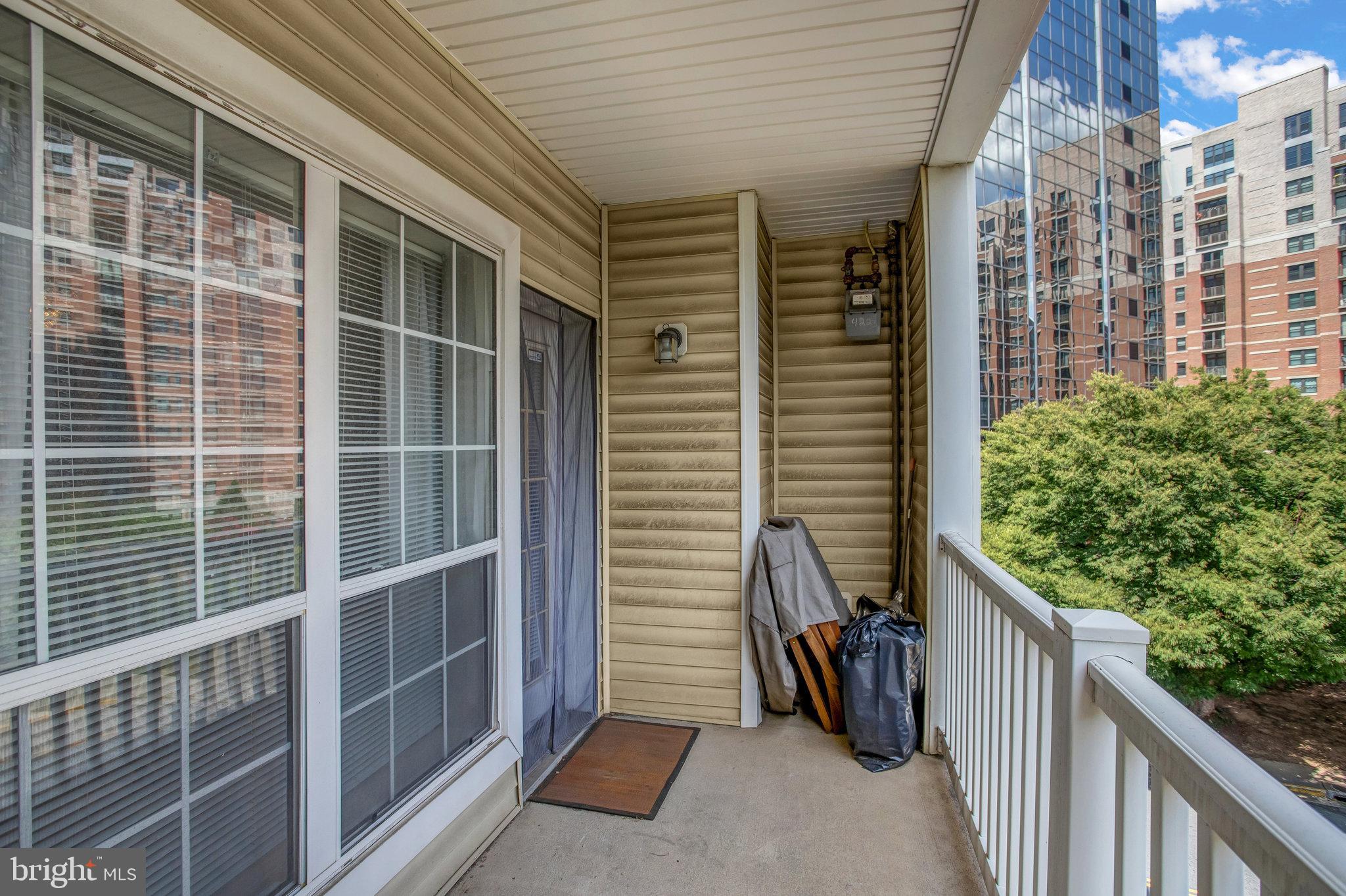 4551 STRUTFIELD LANE 4223