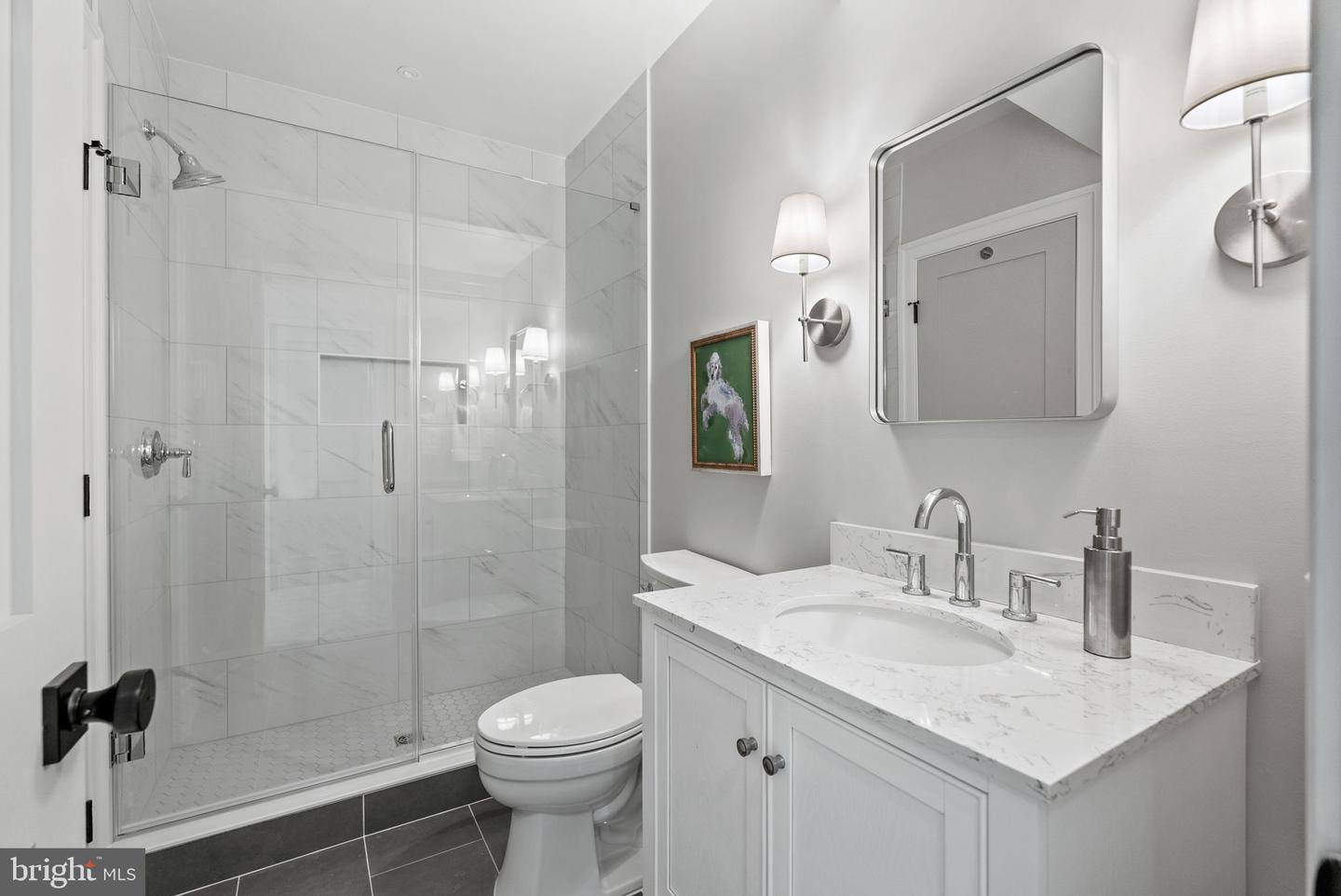 11 W Maple St