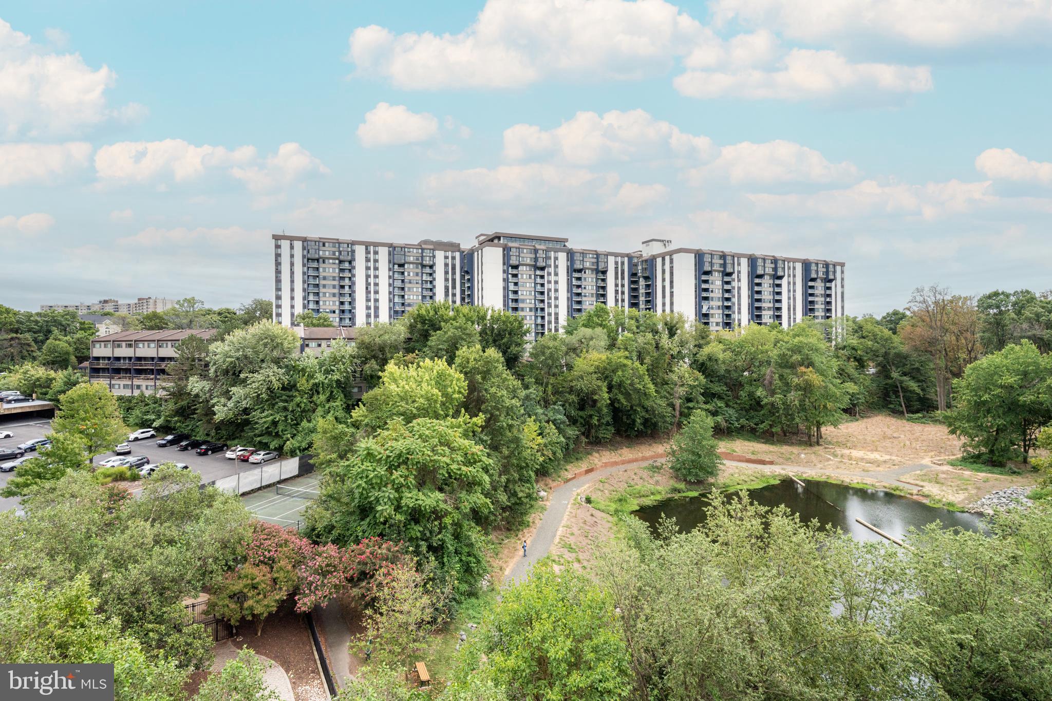 4550 STRUTFIELD LN #2422