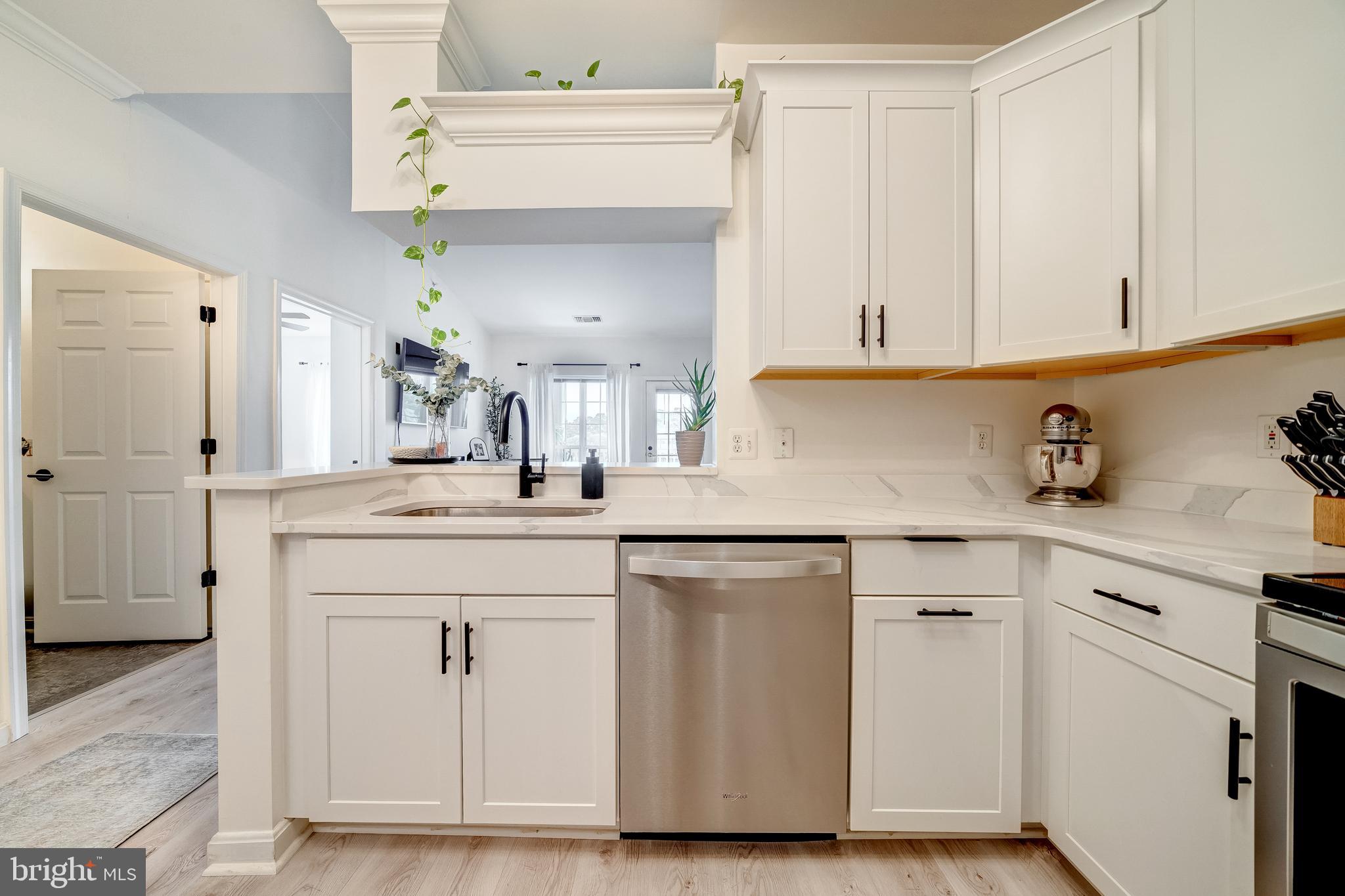 4550 STRUTFIELD LN #2422