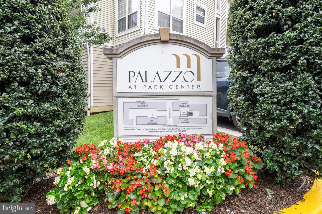 4550 STRUTFIELD LN #2422