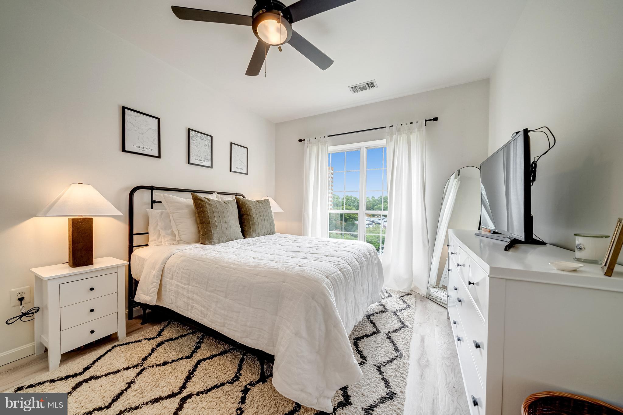 4550 STRUTFIELD LN #2422