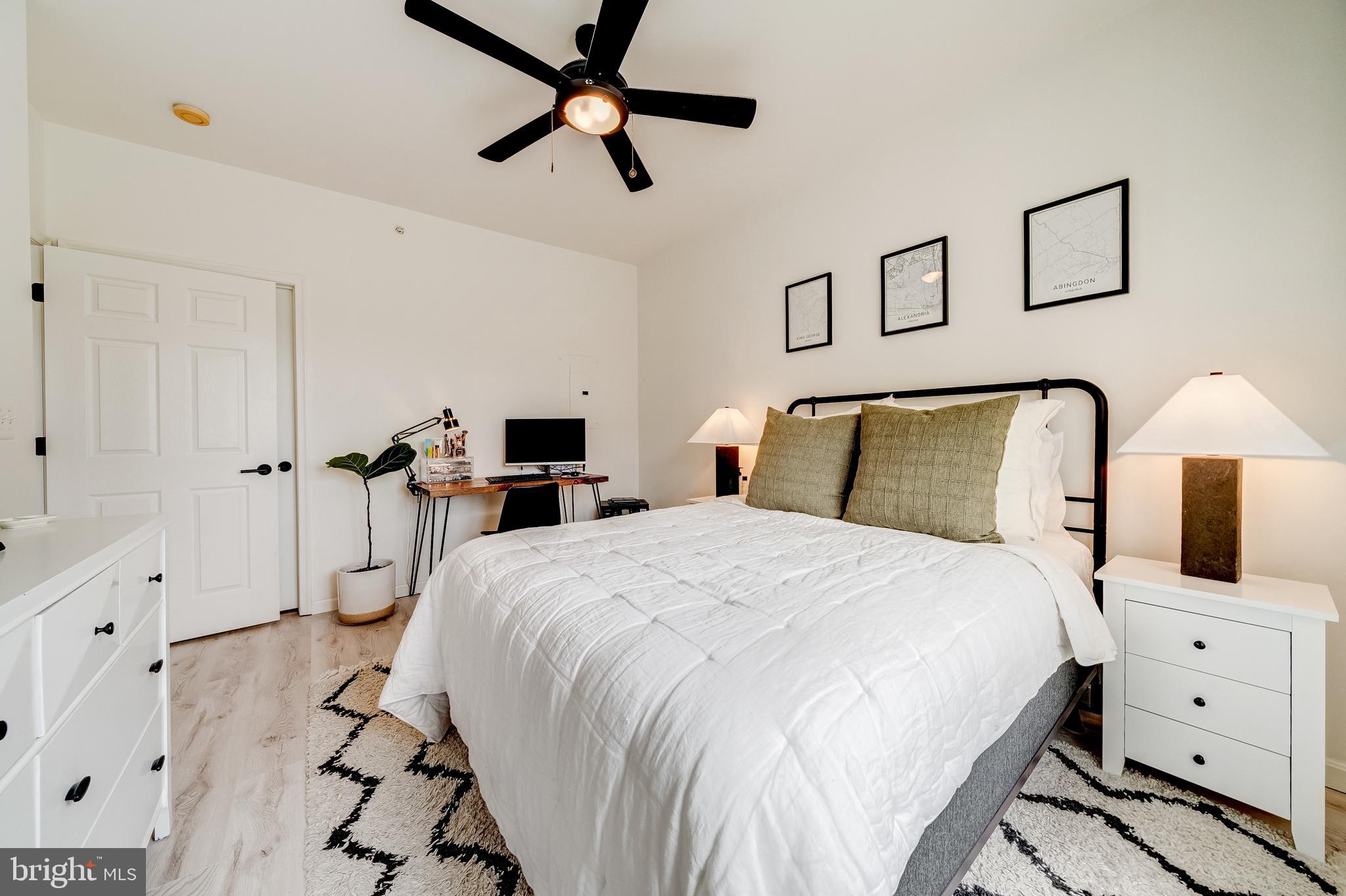 4550 STRUTFIELD LN #2422