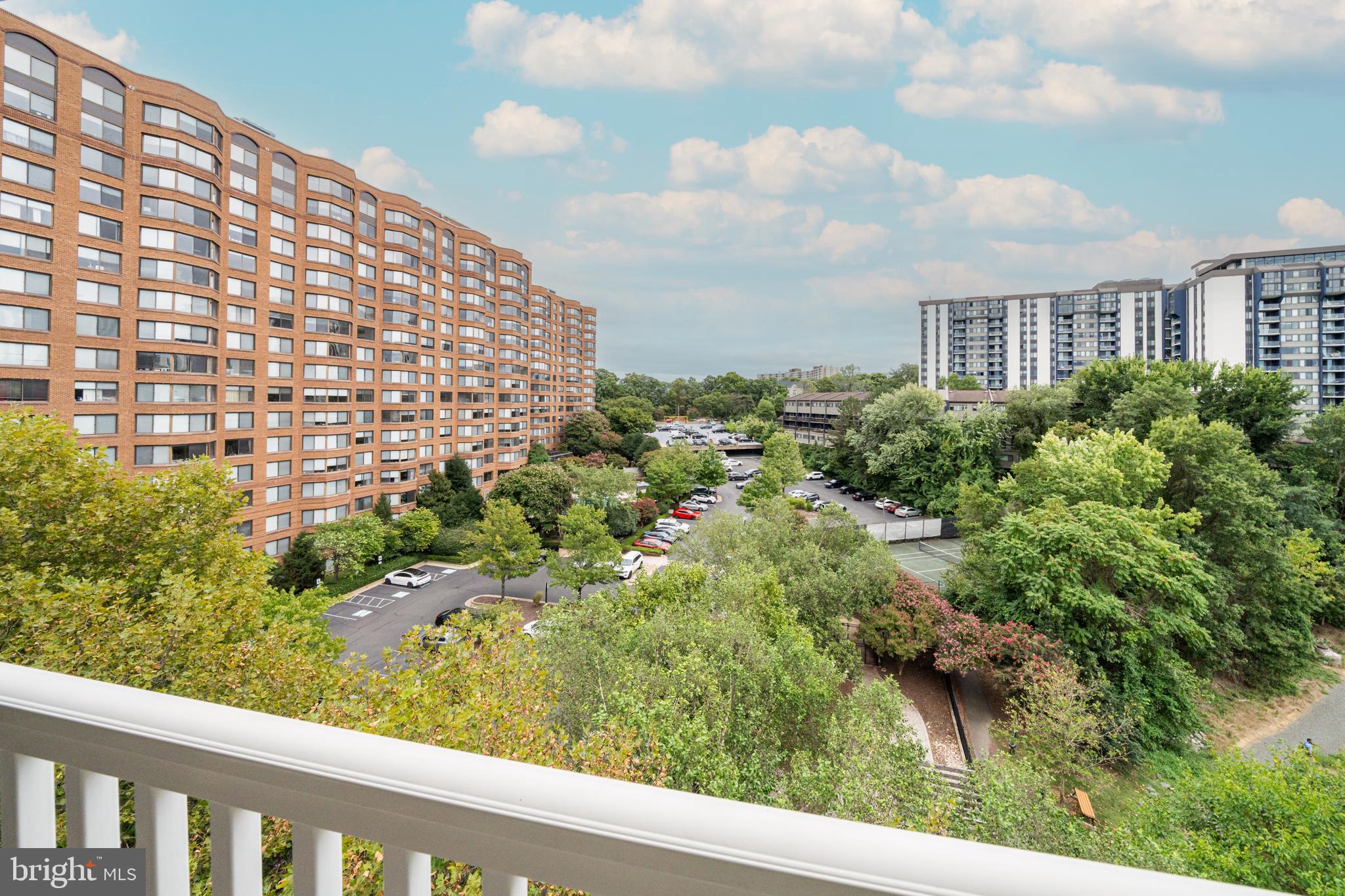 4550 STRUTFIELD LN #2422