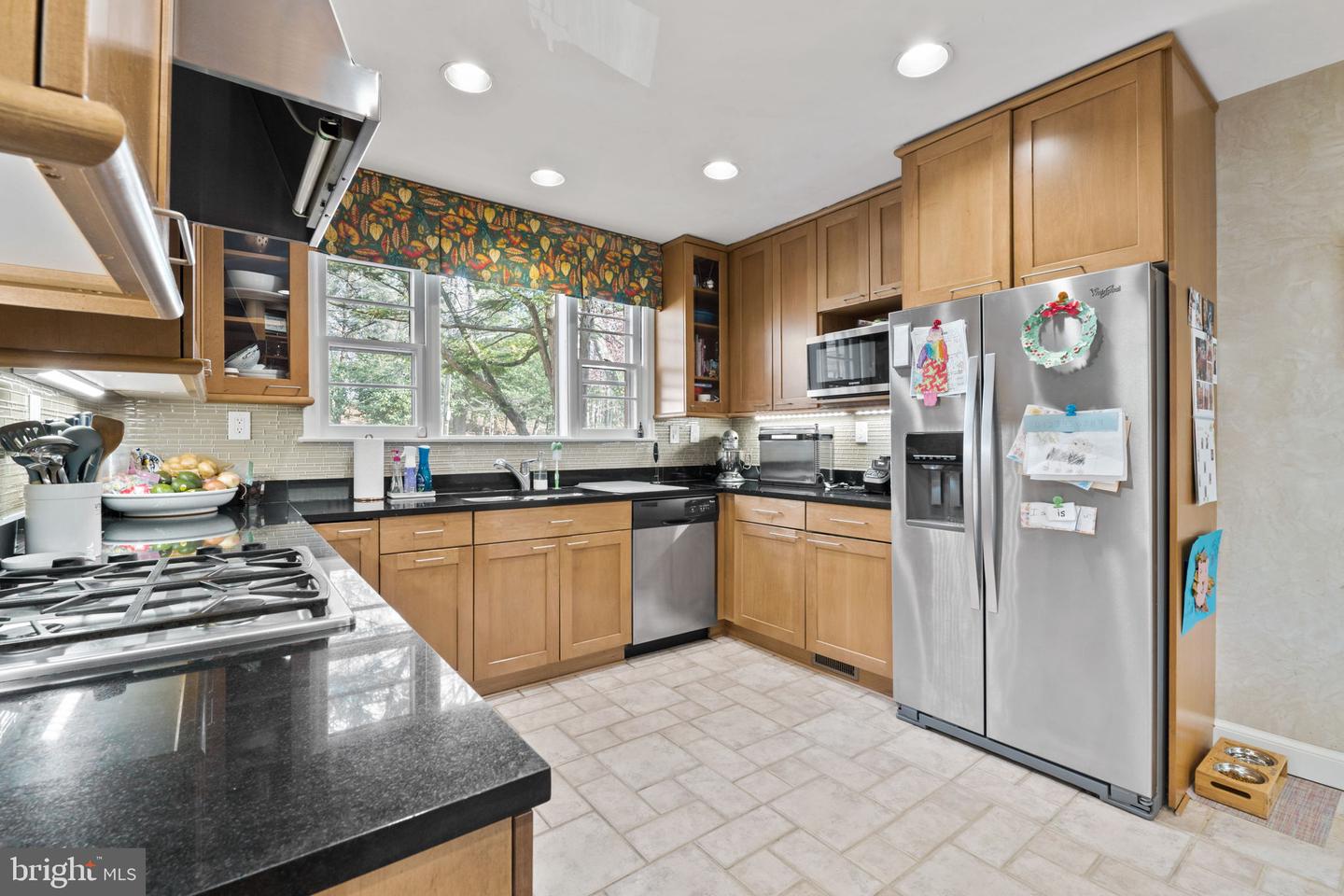 1208 KEY DR