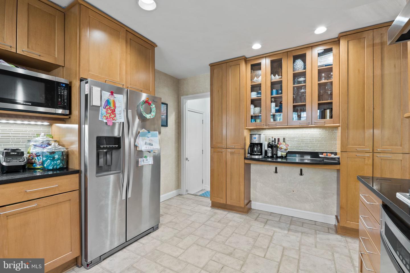 1208 KEY DR