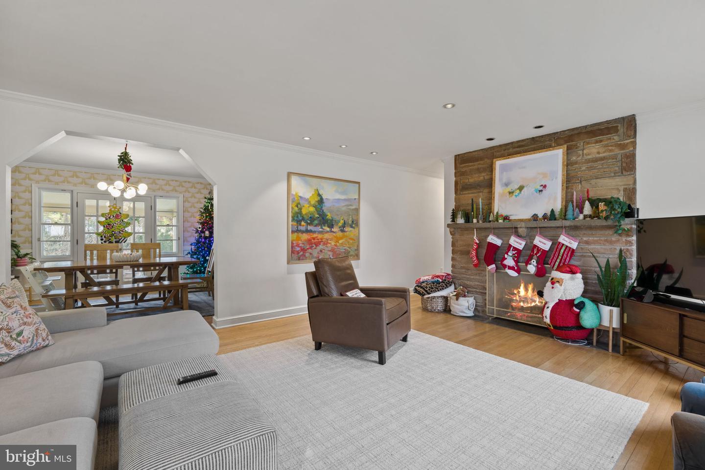 1208 KEY DR