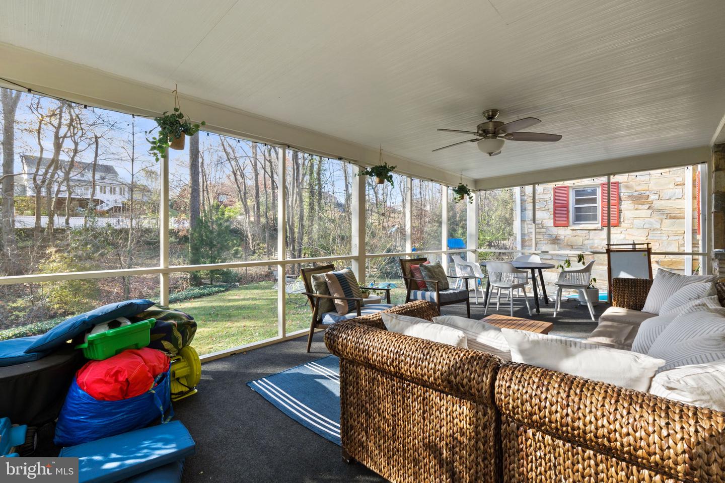 1208 KEY DR