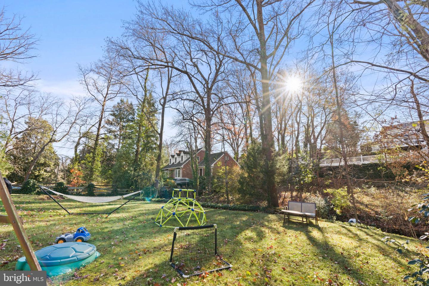 1208 KEY DR