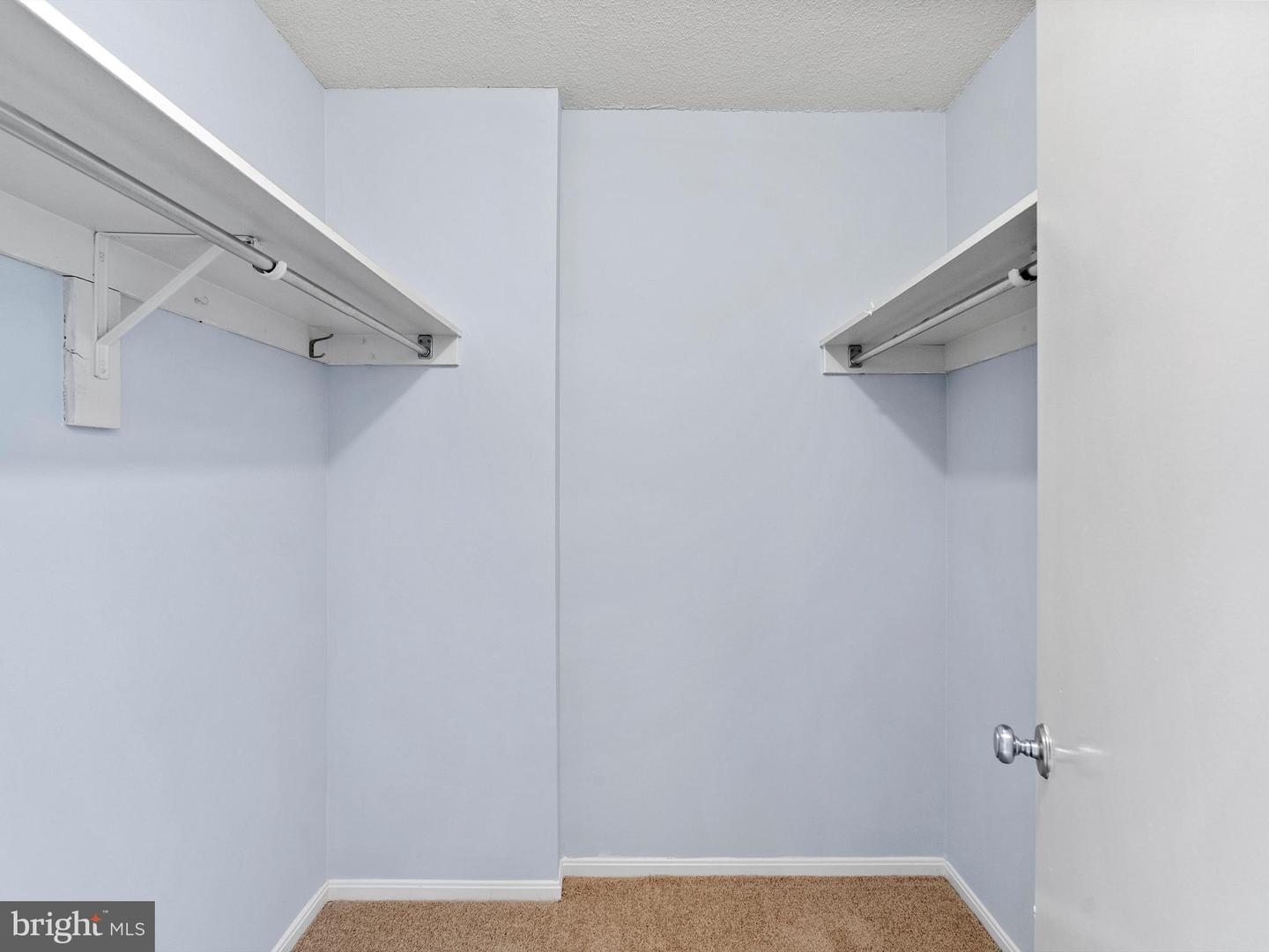 307 Yoakum Pkwy #1803