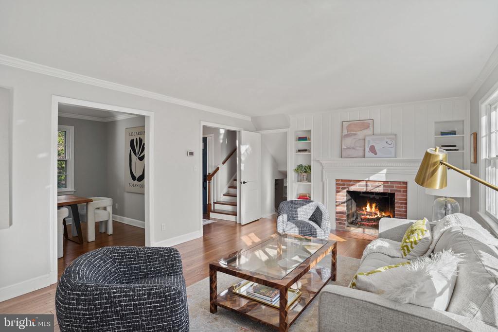 406 Braddock Rd W