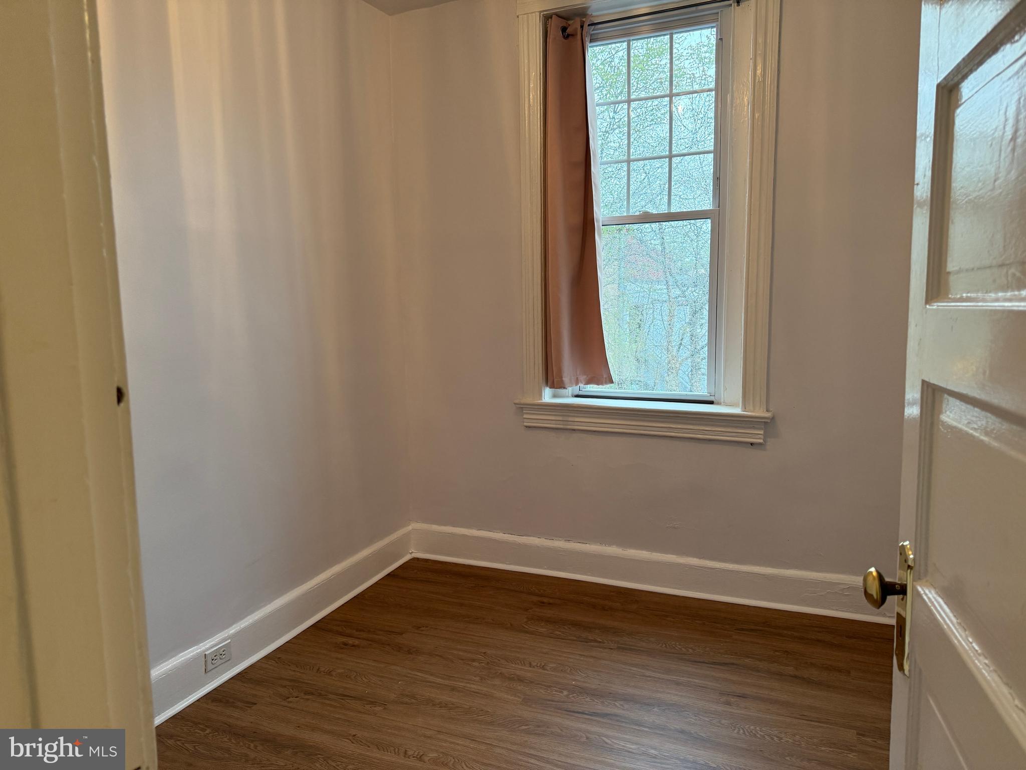 115 PATRICK ST S #203