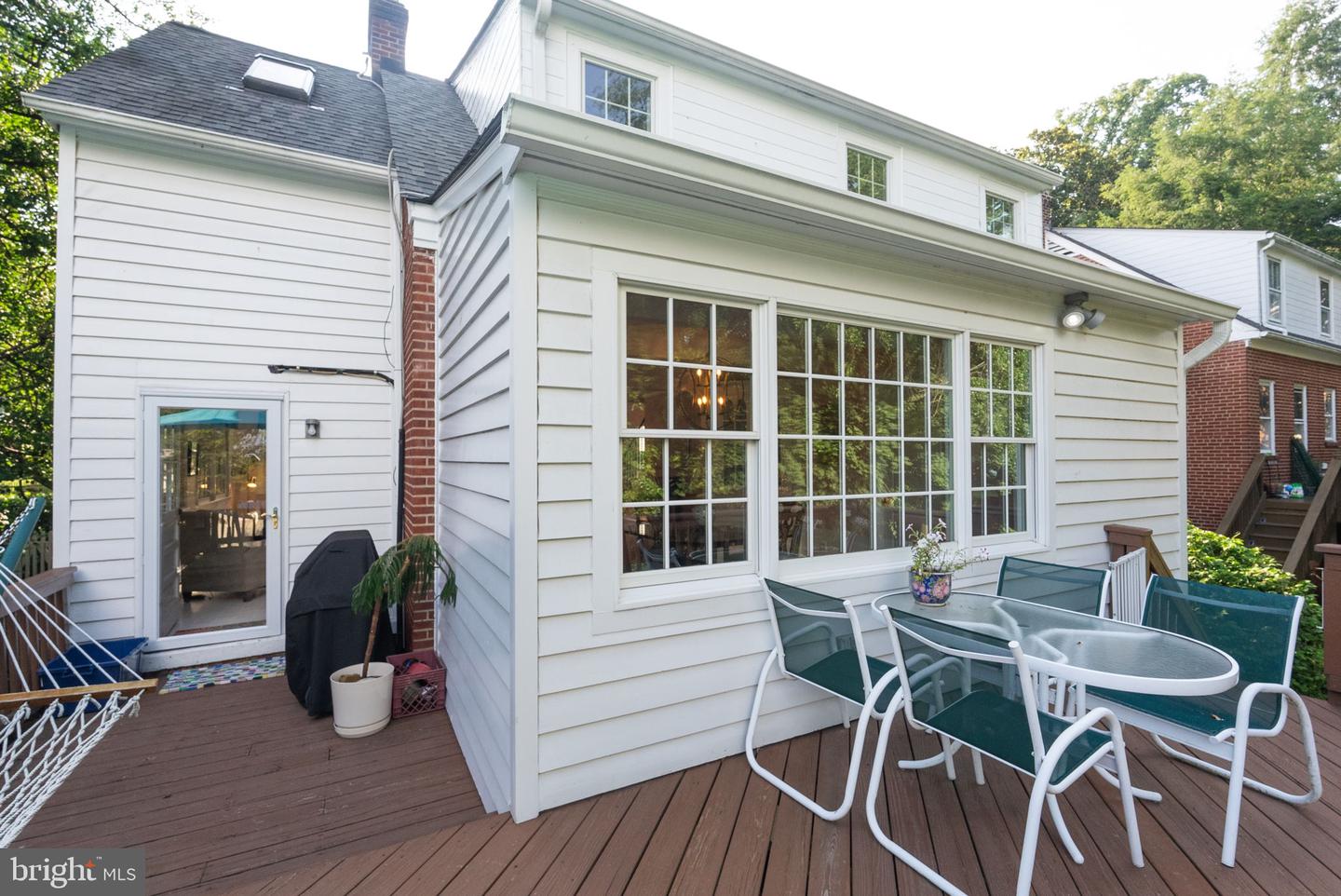 1703 Russell Rd
