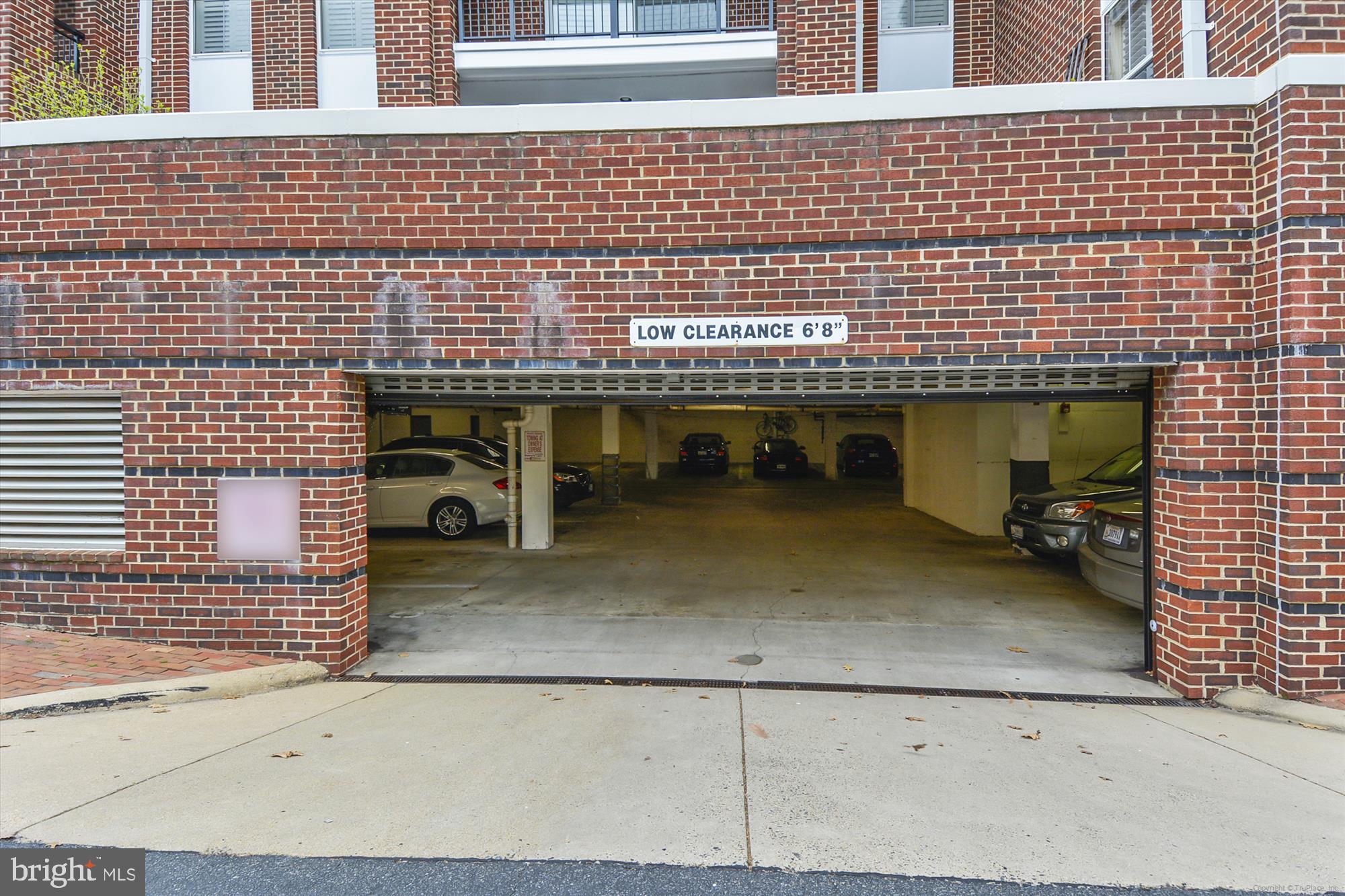 621 N Saint Asaph St #302