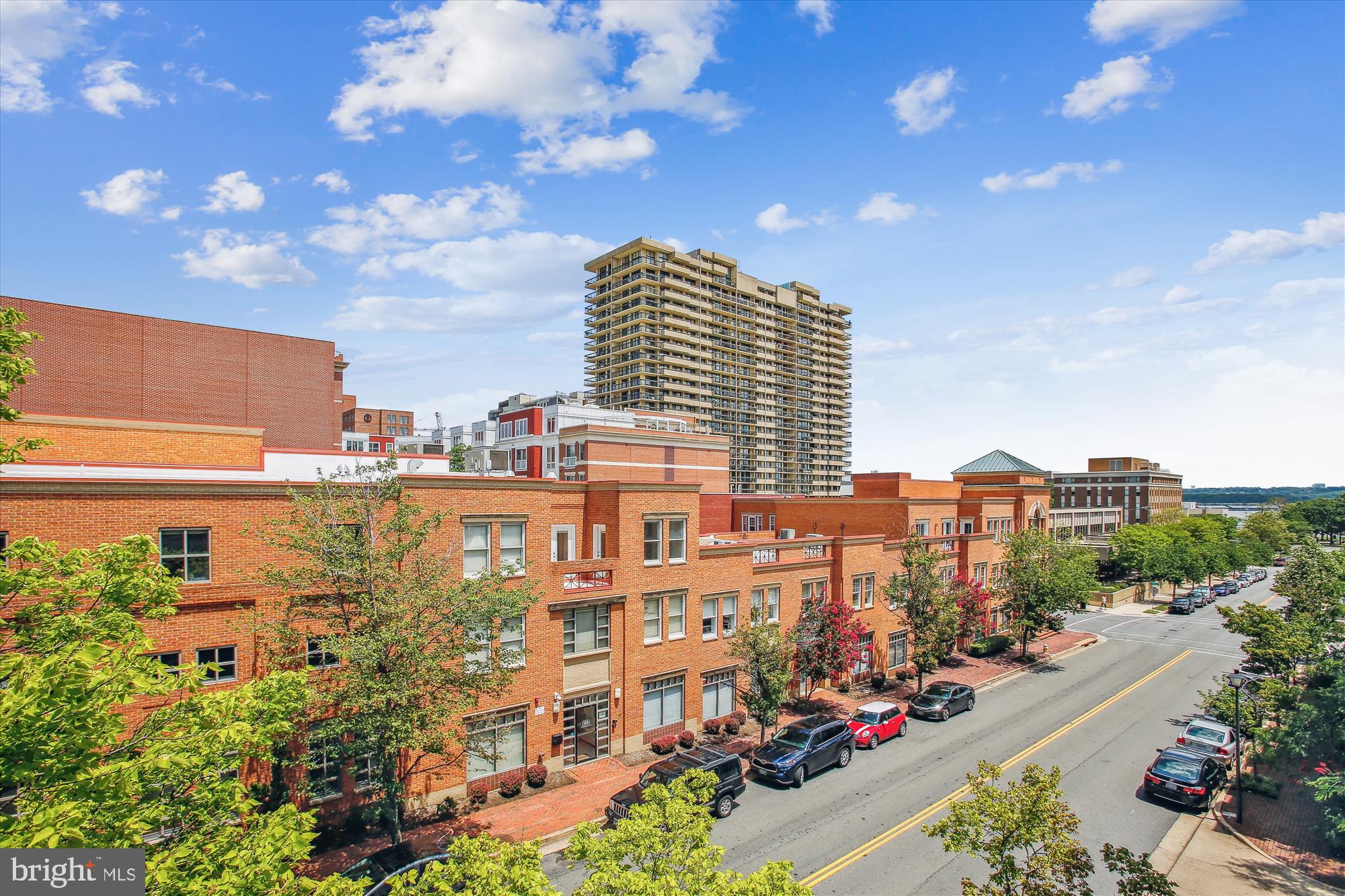 621 N Saint Asaph St #302