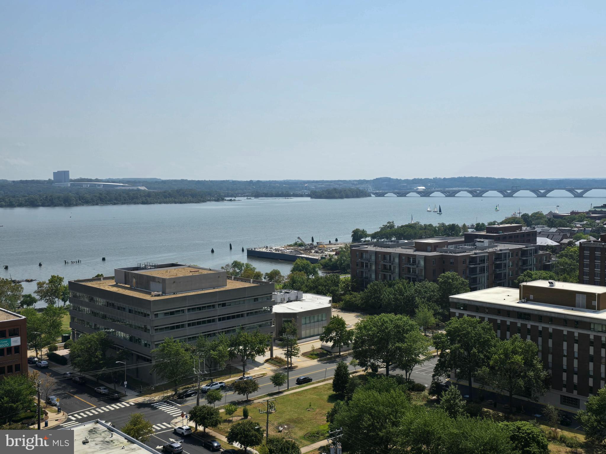 801 N PITT STREET 909