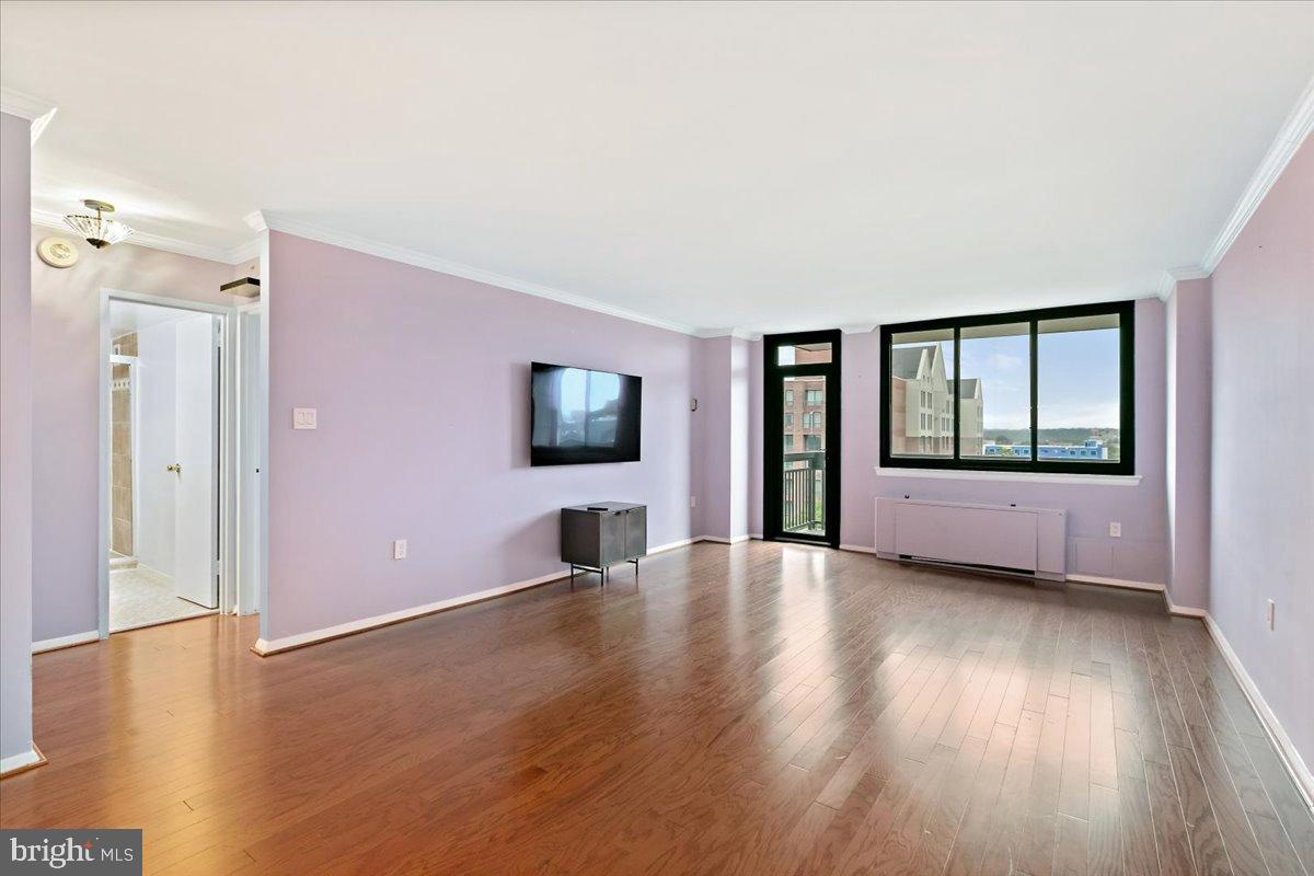 801 N PITT STREET 909