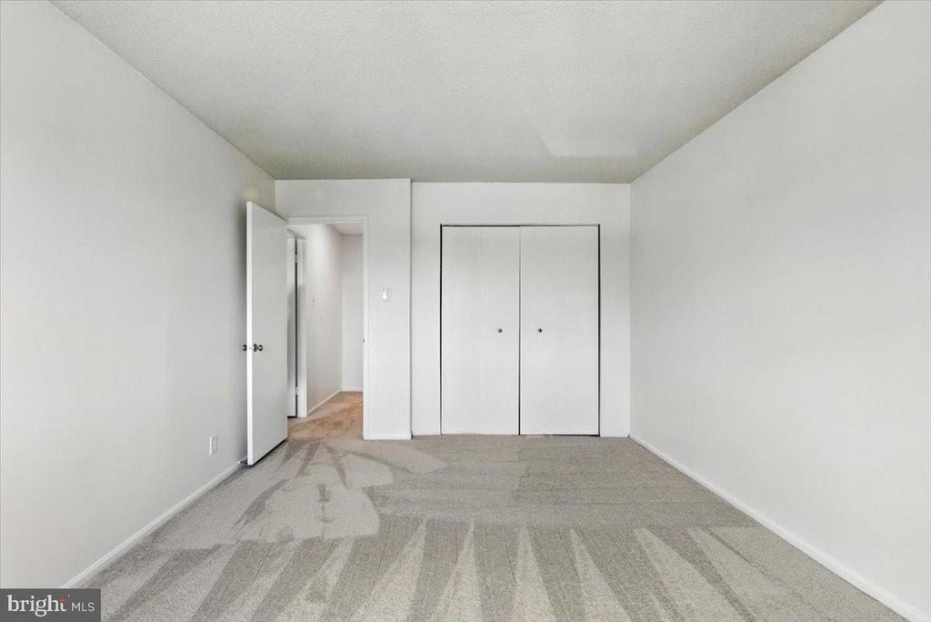 205 YOAKUM PARKWAY 721