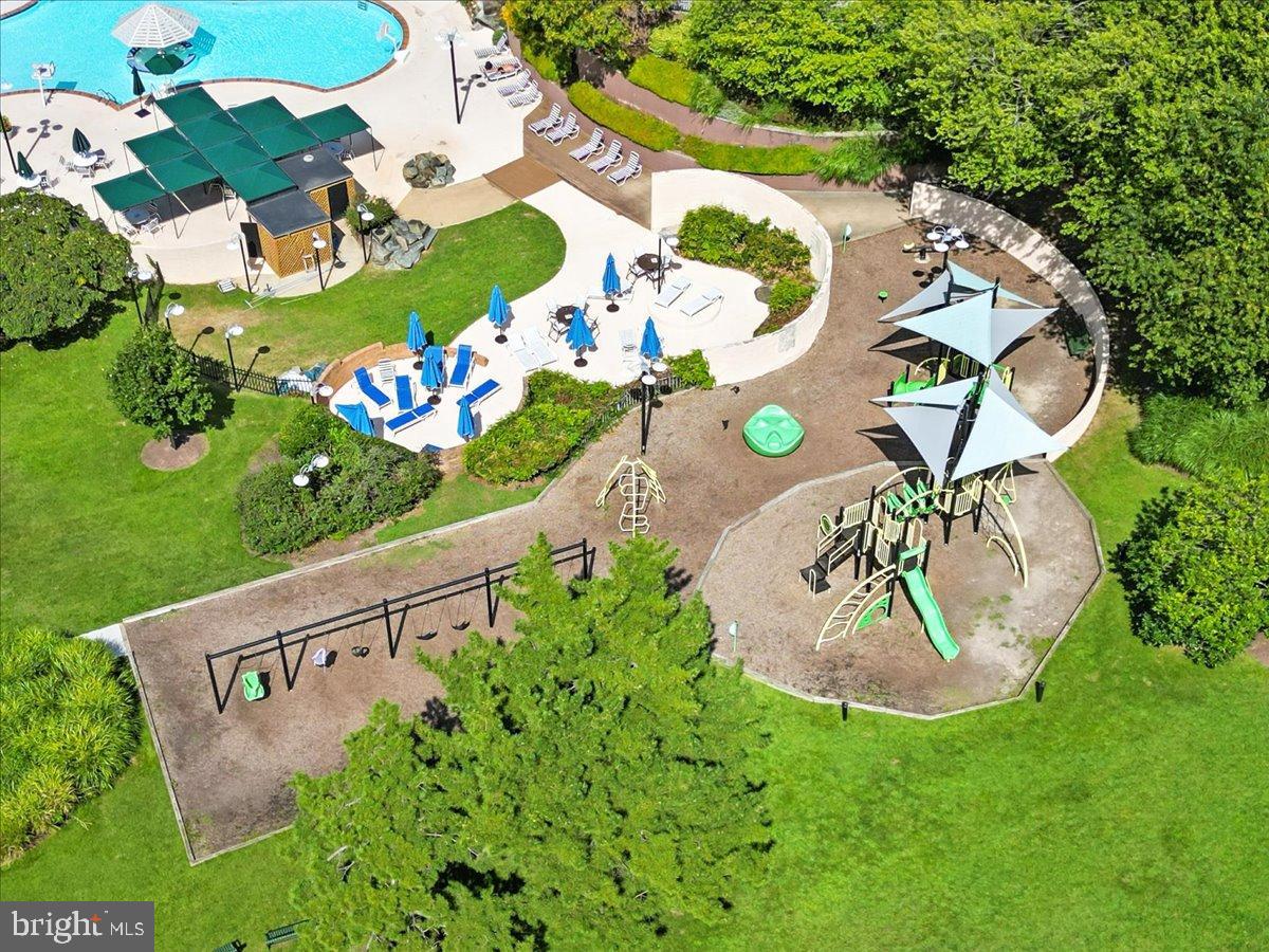 205 YOAKUM PARKWAY 721