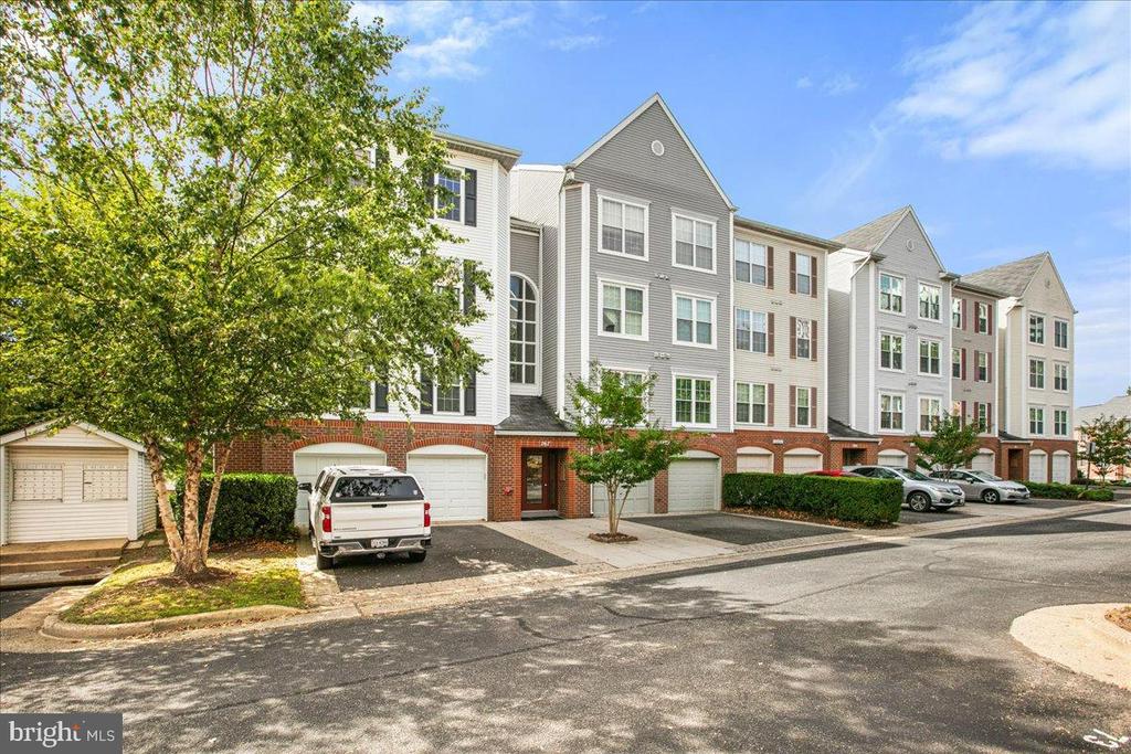 267 S PICKETT STREET 102