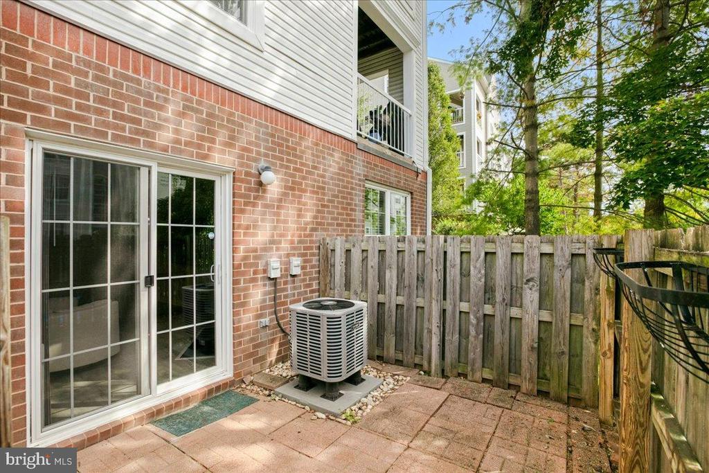 267 S PICKETT STREET 102