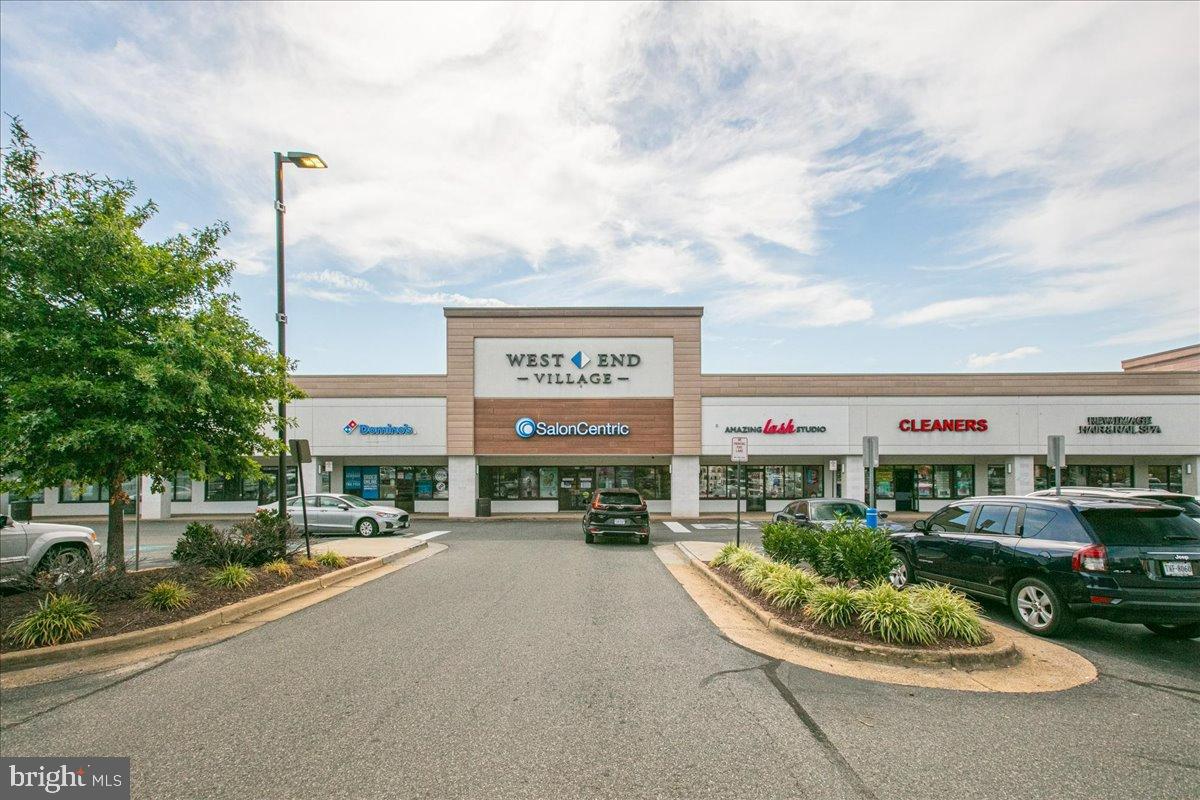 267 S PICKETT STREET 102