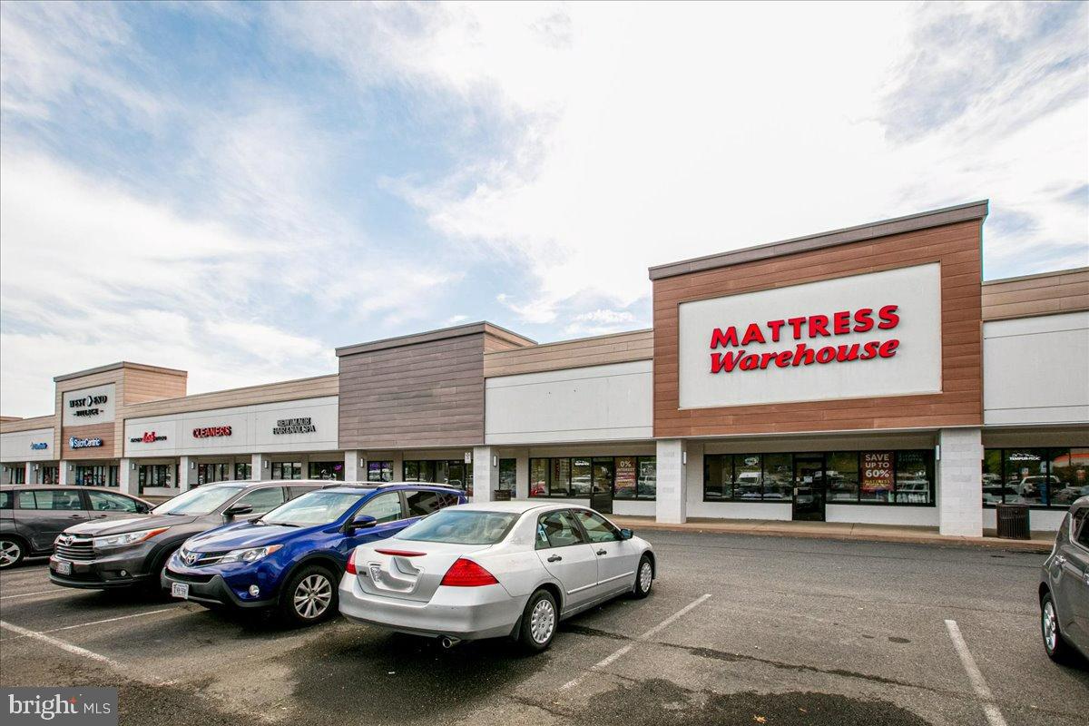 267 S PICKETT STREET 102