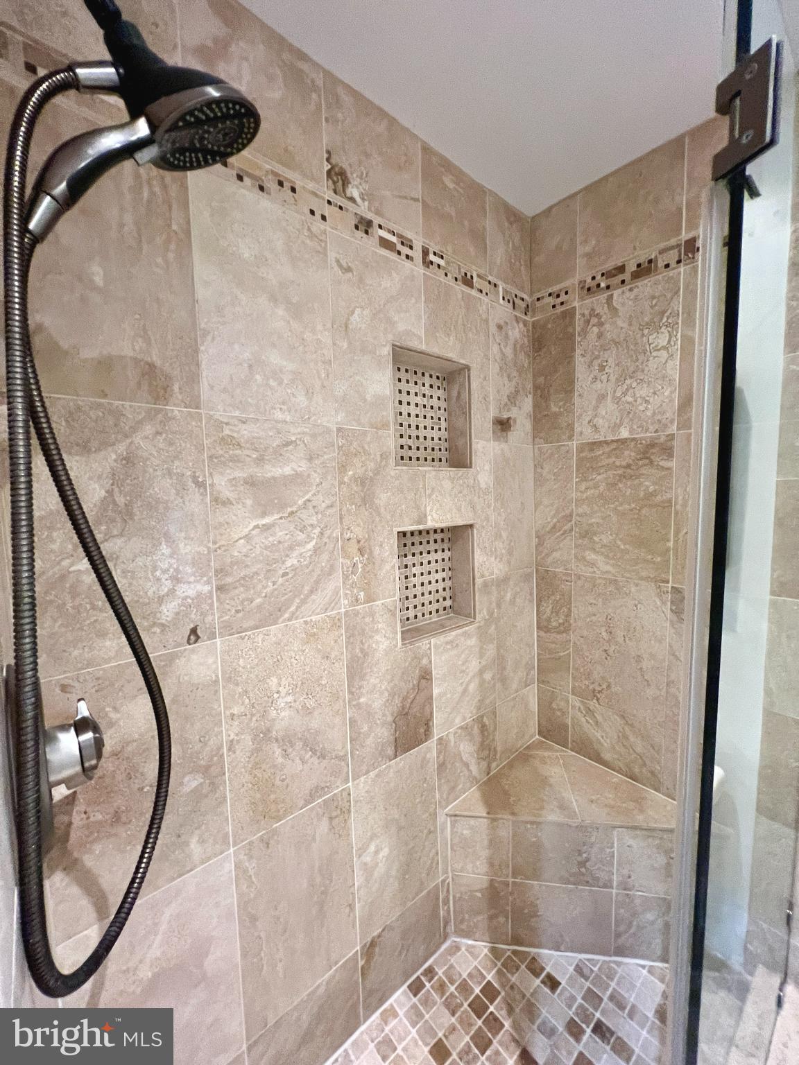 421 S COLUMBUS STREET S 421