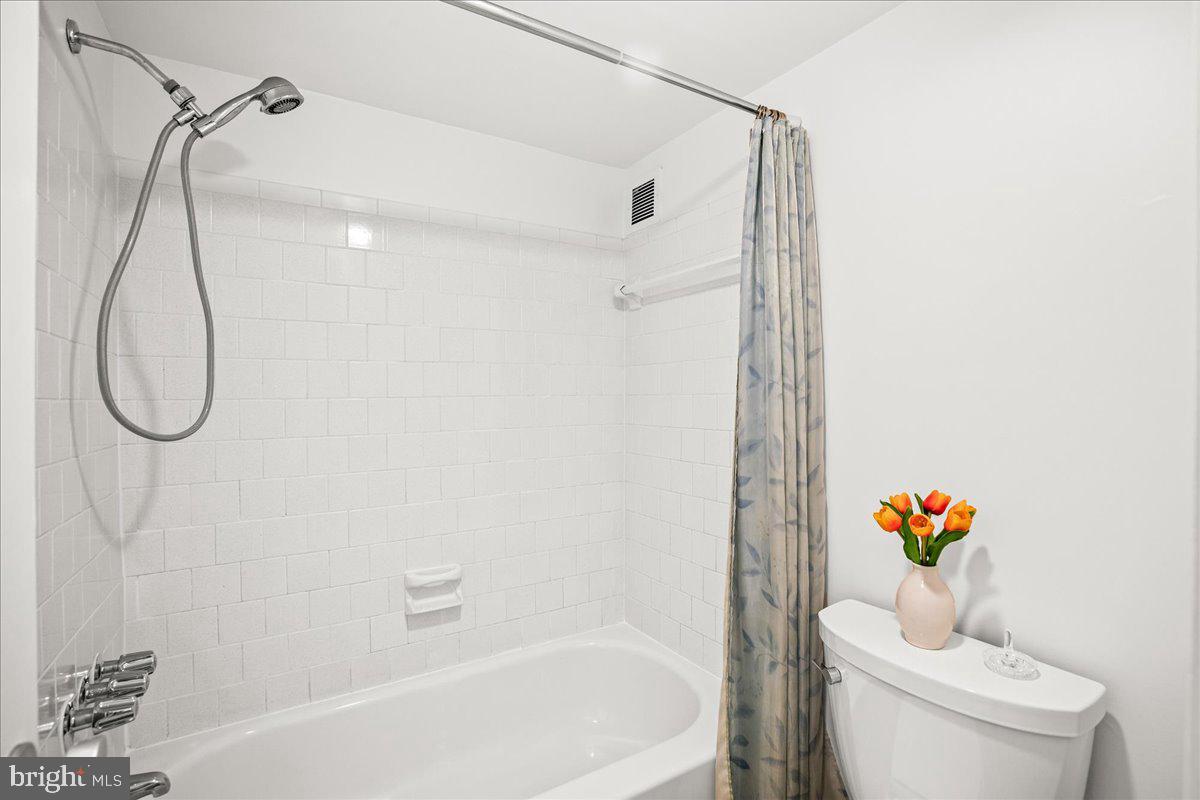 1225 MARTHA CUSTIS DRIVE 715