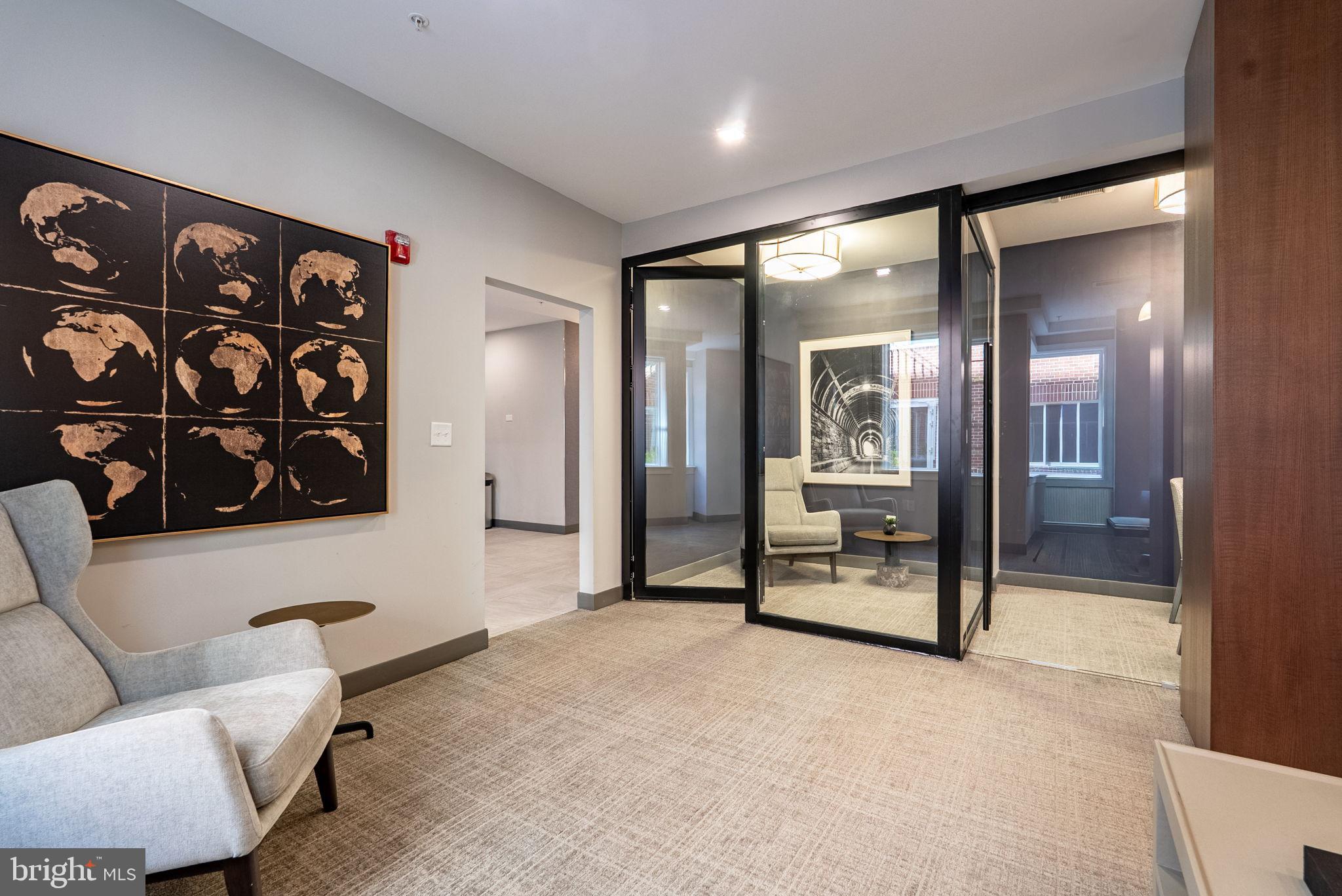 625 SLATERS LANE 401