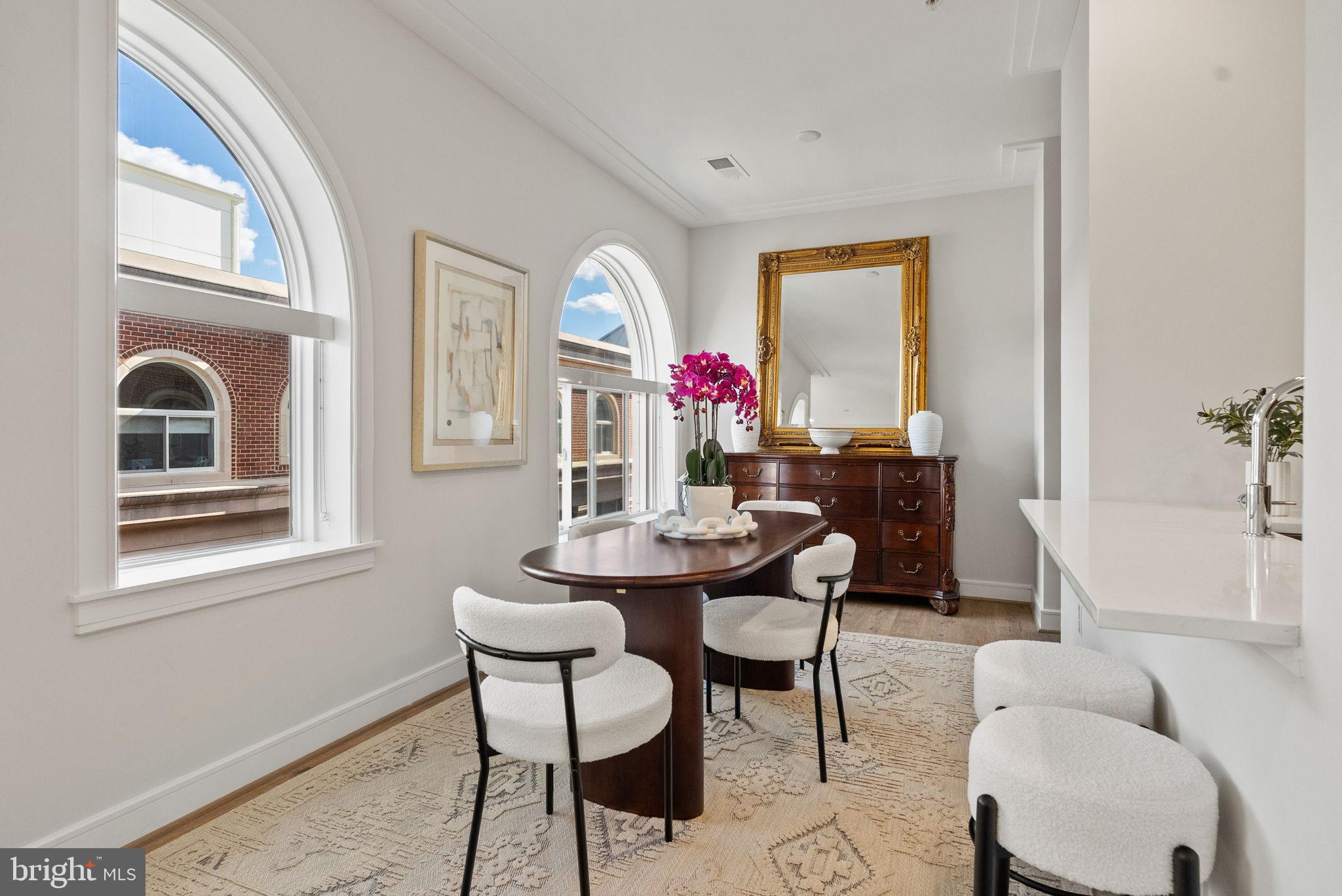 625 SLATERS LANE 401