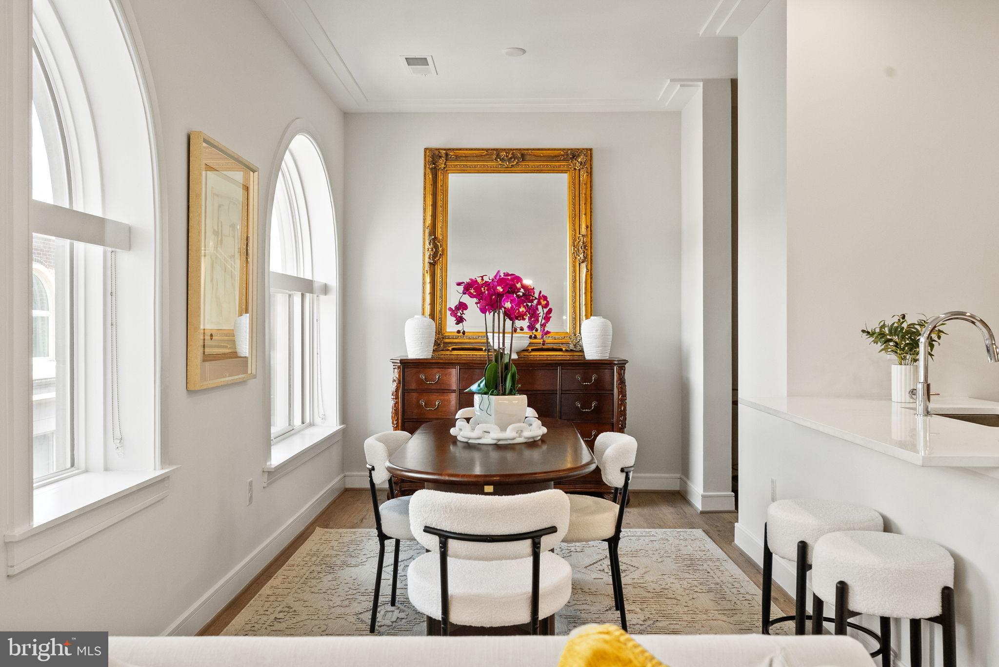 625 SLATERS LANE 401