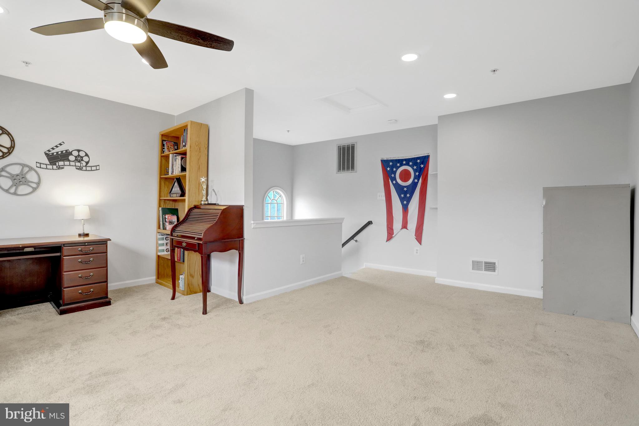 954 HARRISON CIRCLE