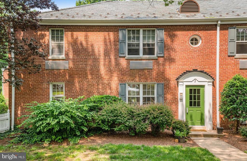 2 AUBURN COURT B