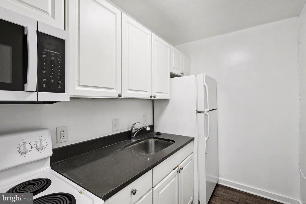 2 AUBURN COURT B