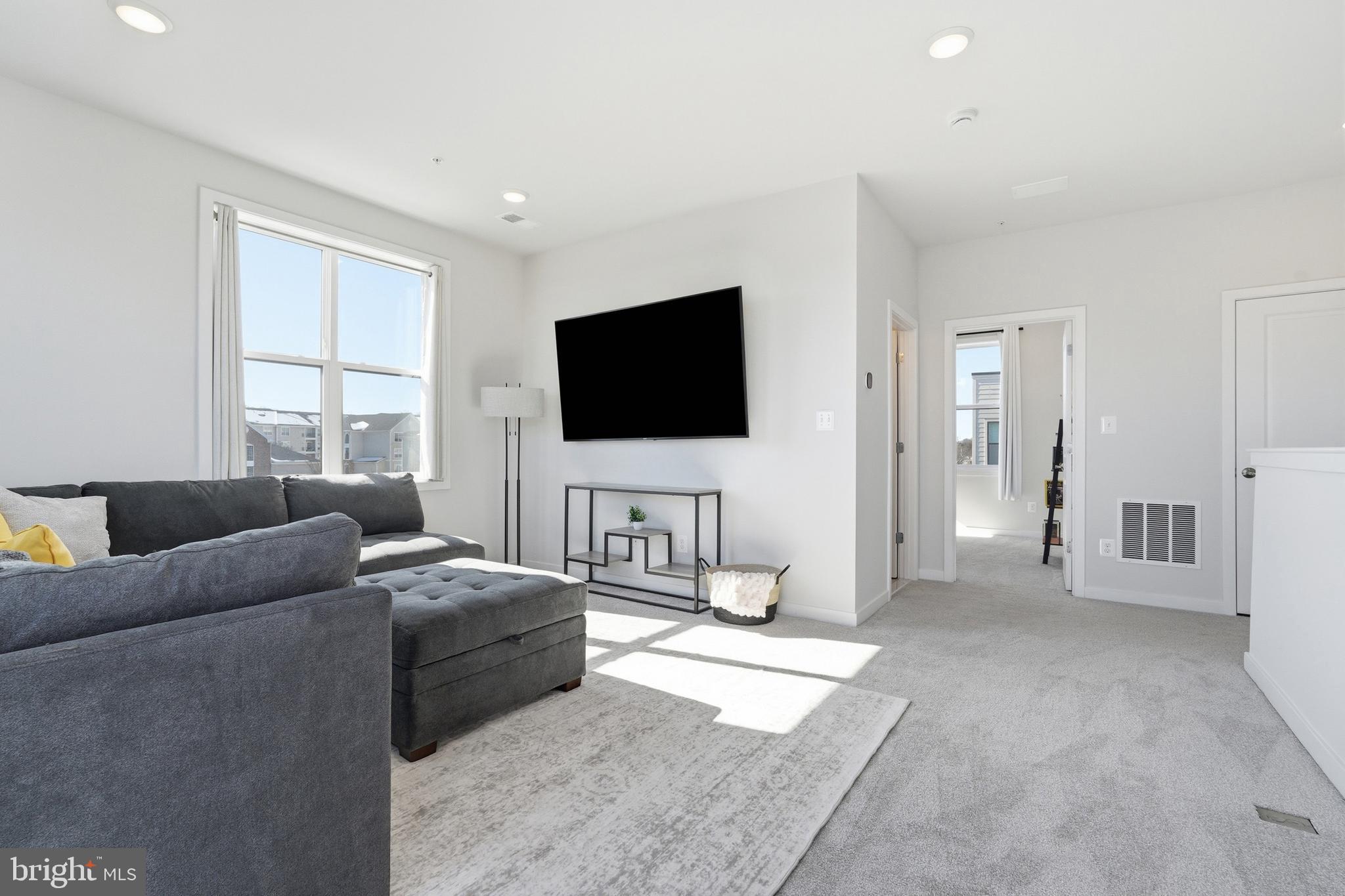 4901 EISENHOWER AVENUE