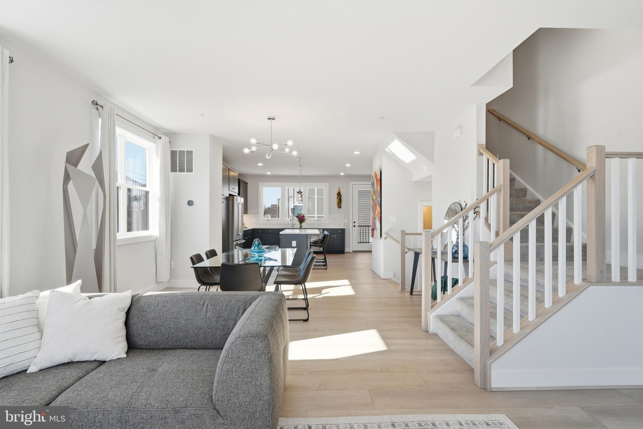 4901 EISENHOWER AVENUE