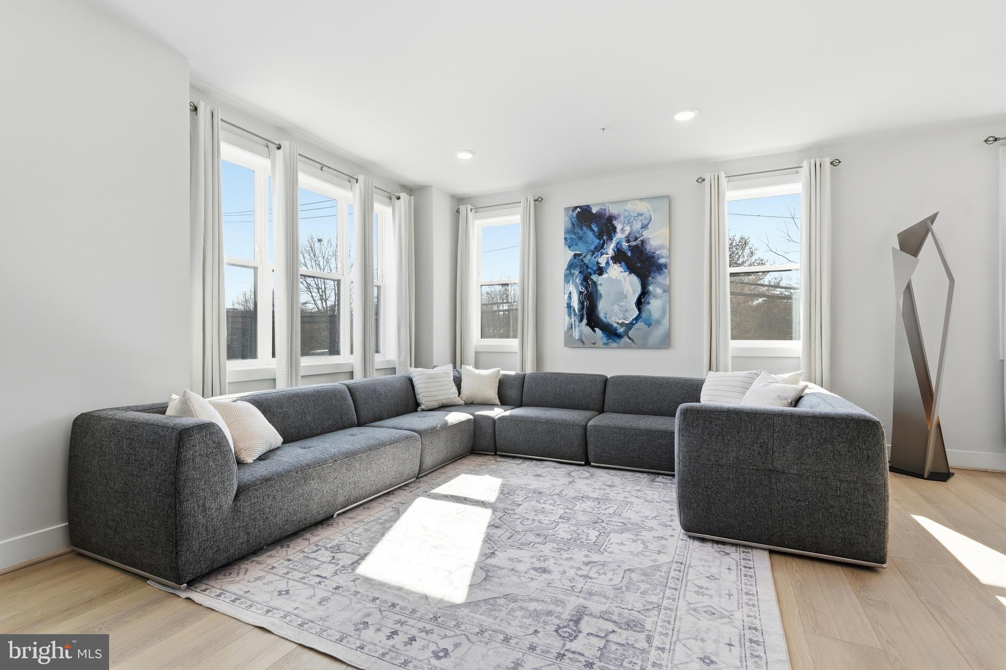 4901 EISENHOWER AVENUE