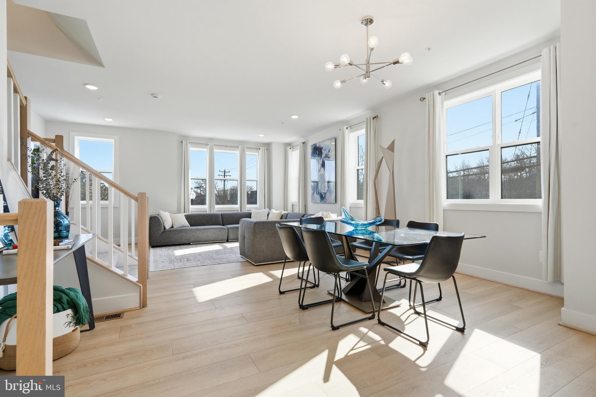 4901 EISENHOWER AVENUE