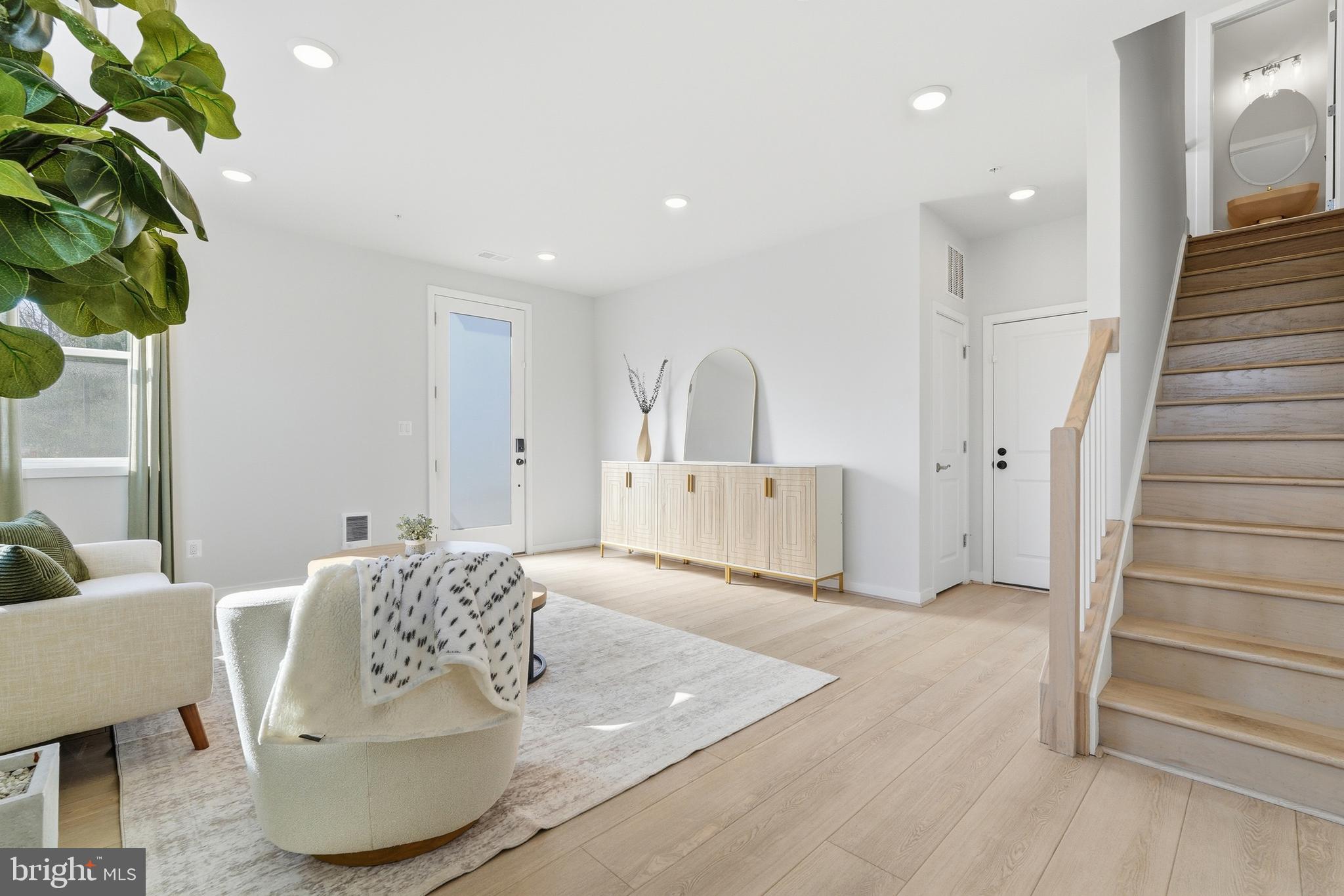 4901 EISENHOWER AVENUE