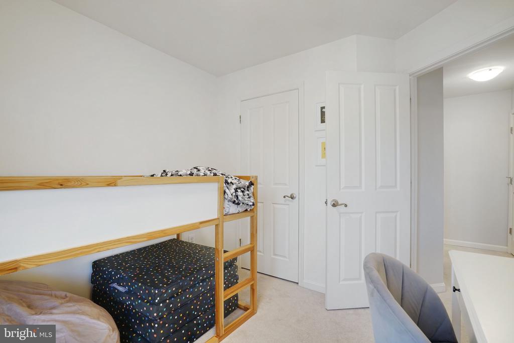 4655 LAMBERT DRIVE
