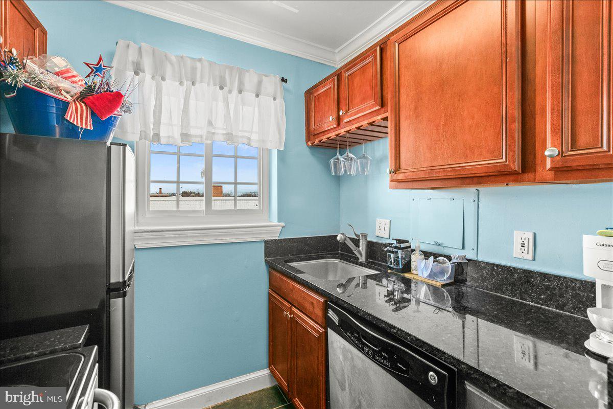 820 WASHINGTON STREET A S 327