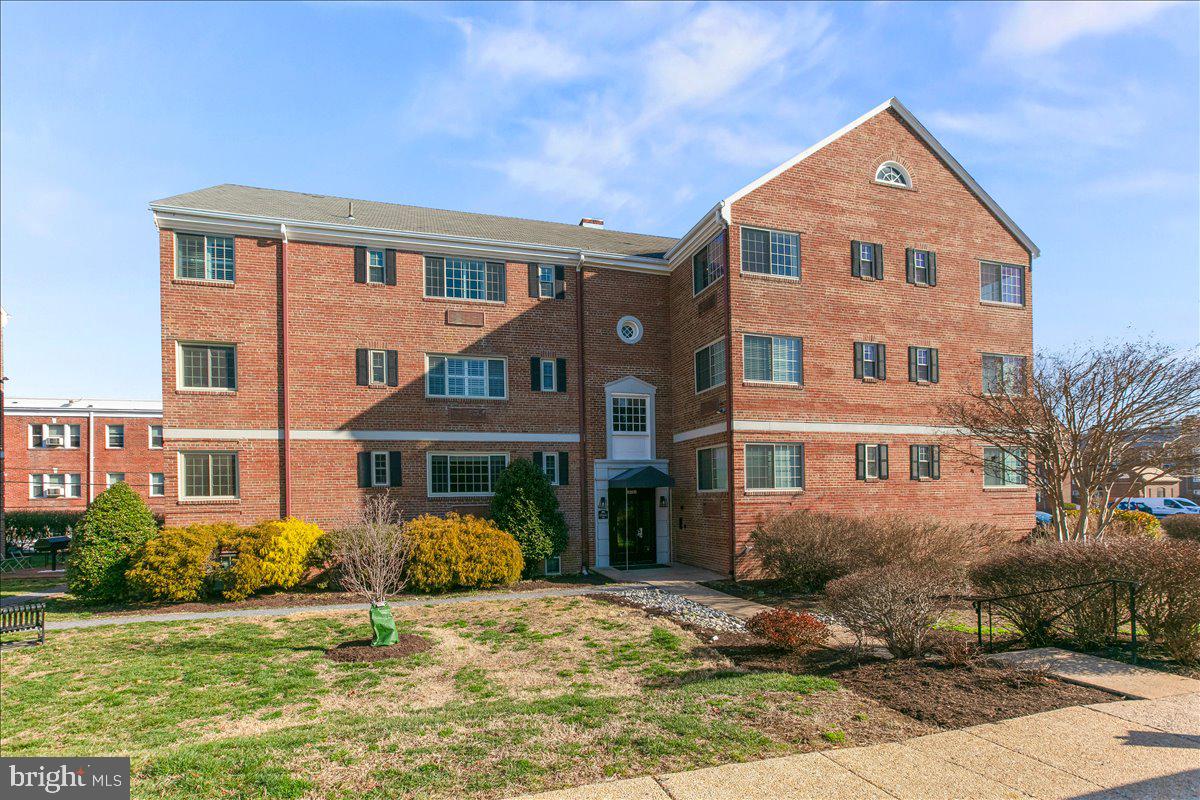 820 WASHINGTON STREET A S 327